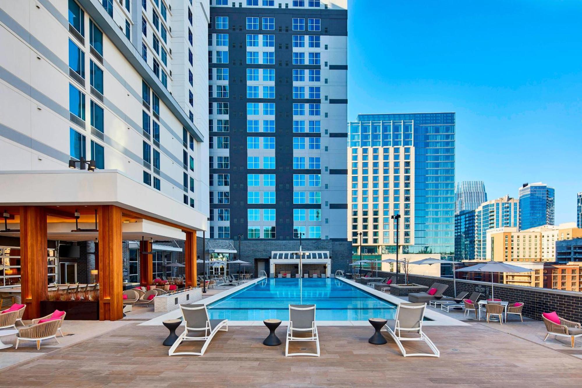 Hotel By Marriott Downtown/convention Center