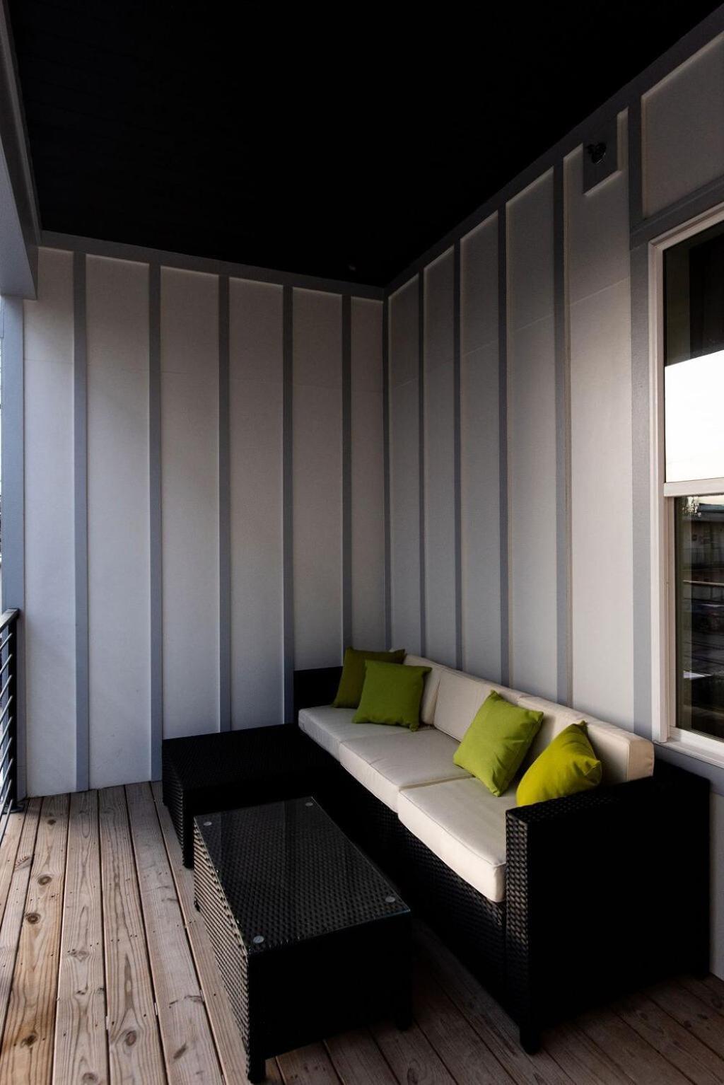 Luxury Hillsboro Village Rooftop Retreat Sleep 12 W Chef S Kitchen Smart Tvs & Garage Walk To Vanderbilt Pancake Pantry & Boutique Shopping Minutes To Broadway 12 South & The Parthenon 24 7 Hospitality * Nashville