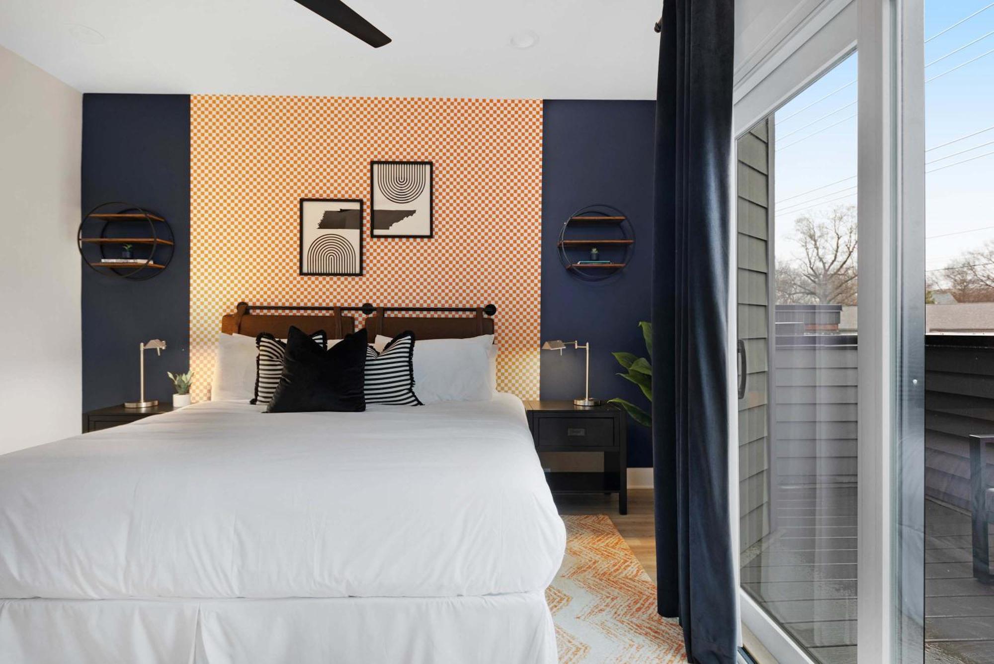 Holiday home The Aster - Rooftop Patio 2 Miles To Broadway *