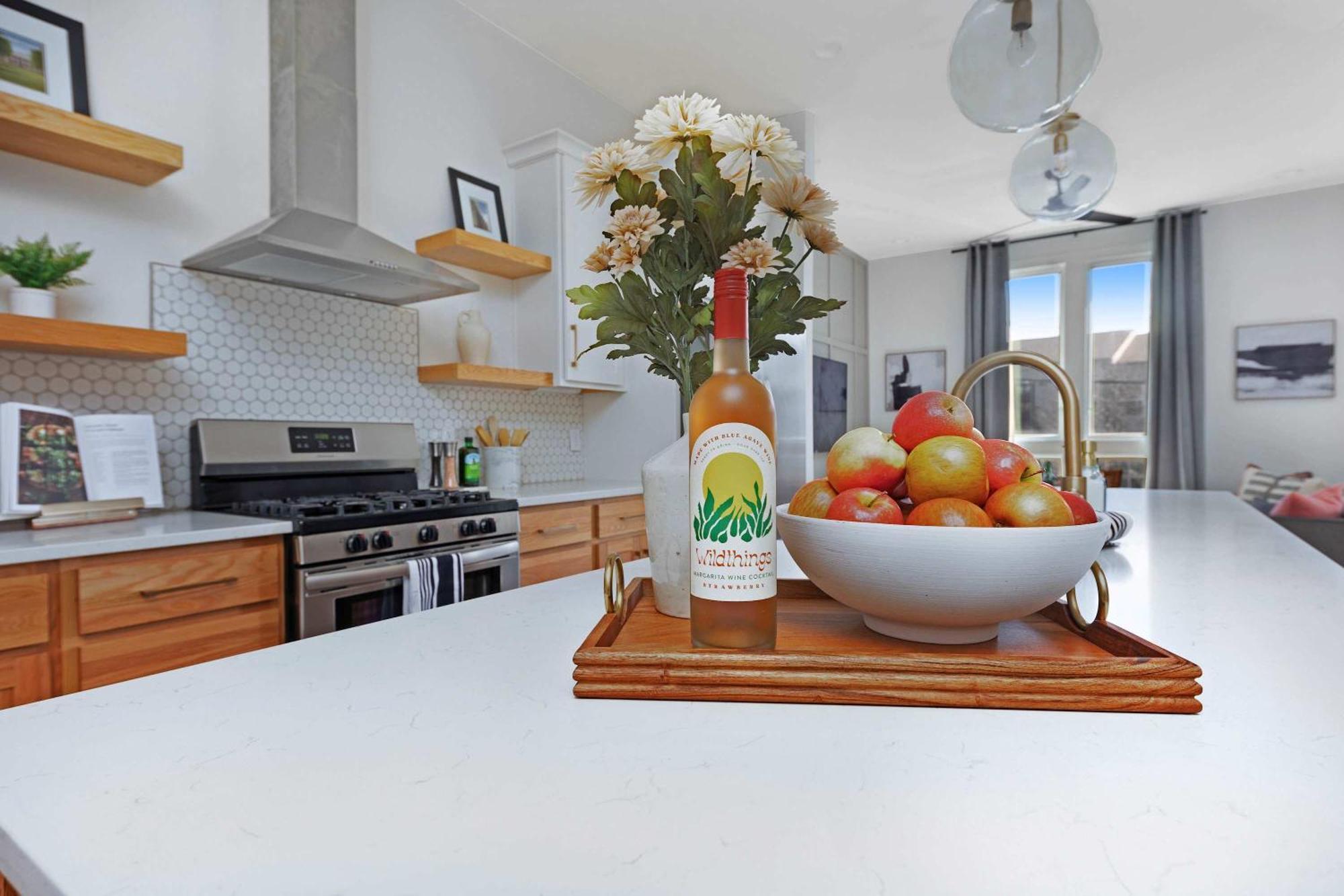 The Camellia - Rooftop Patio & Dog Friendly! *