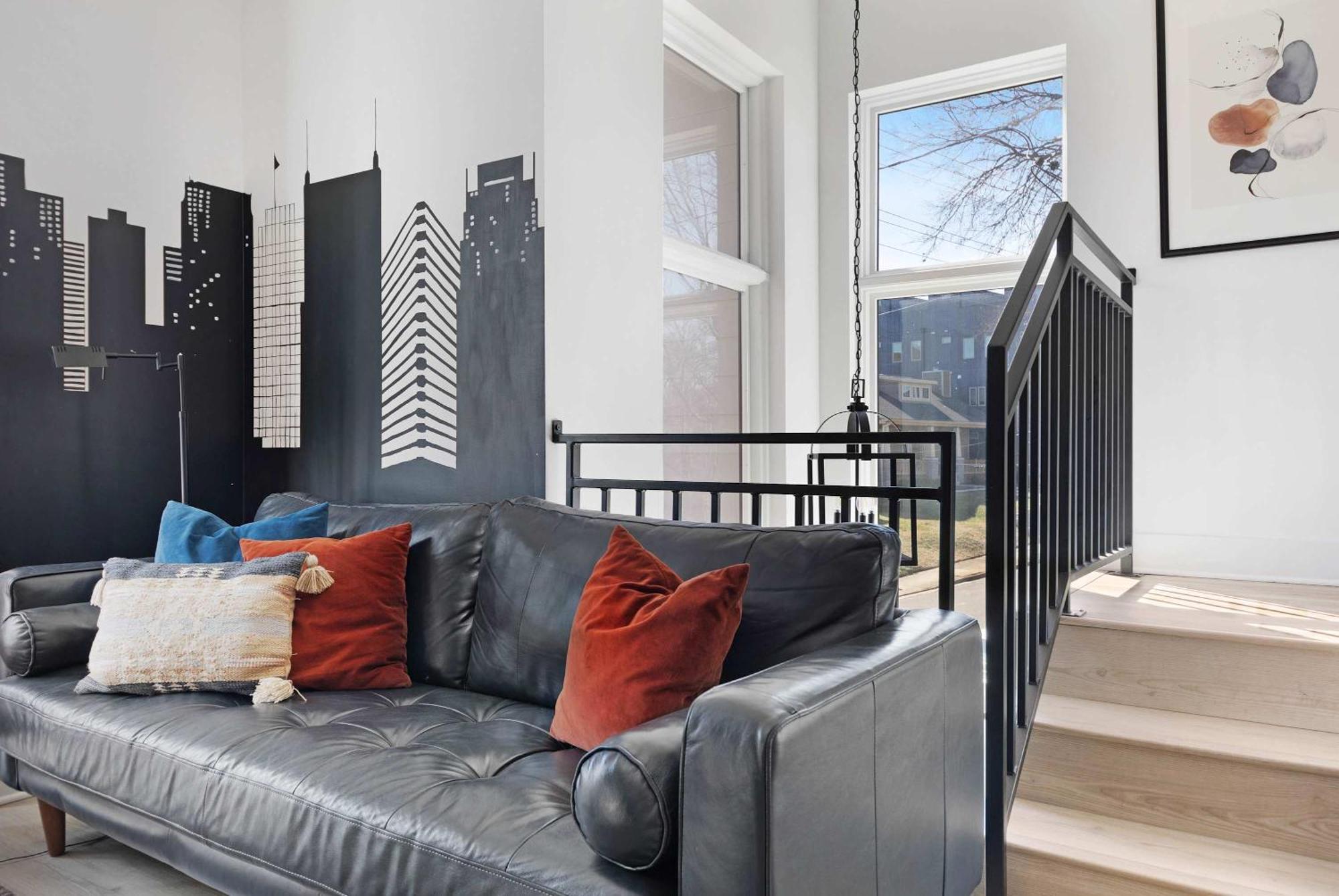 Holiday home The Aster - Rooftop Patio 2 Miles To Broadway *