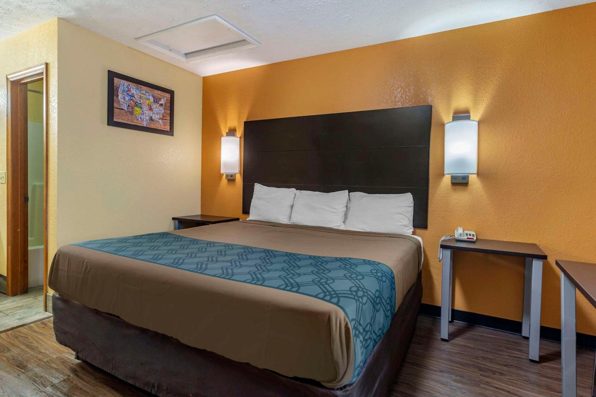Econo North - Opryland Nashville