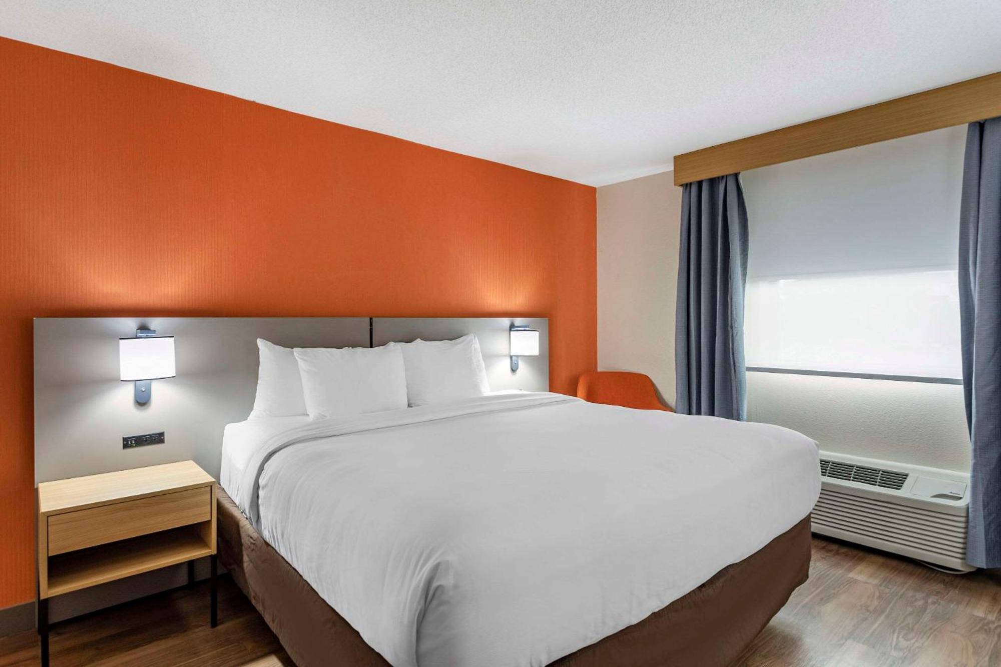 Comfort & Downtown - Stadium 2* Nashville