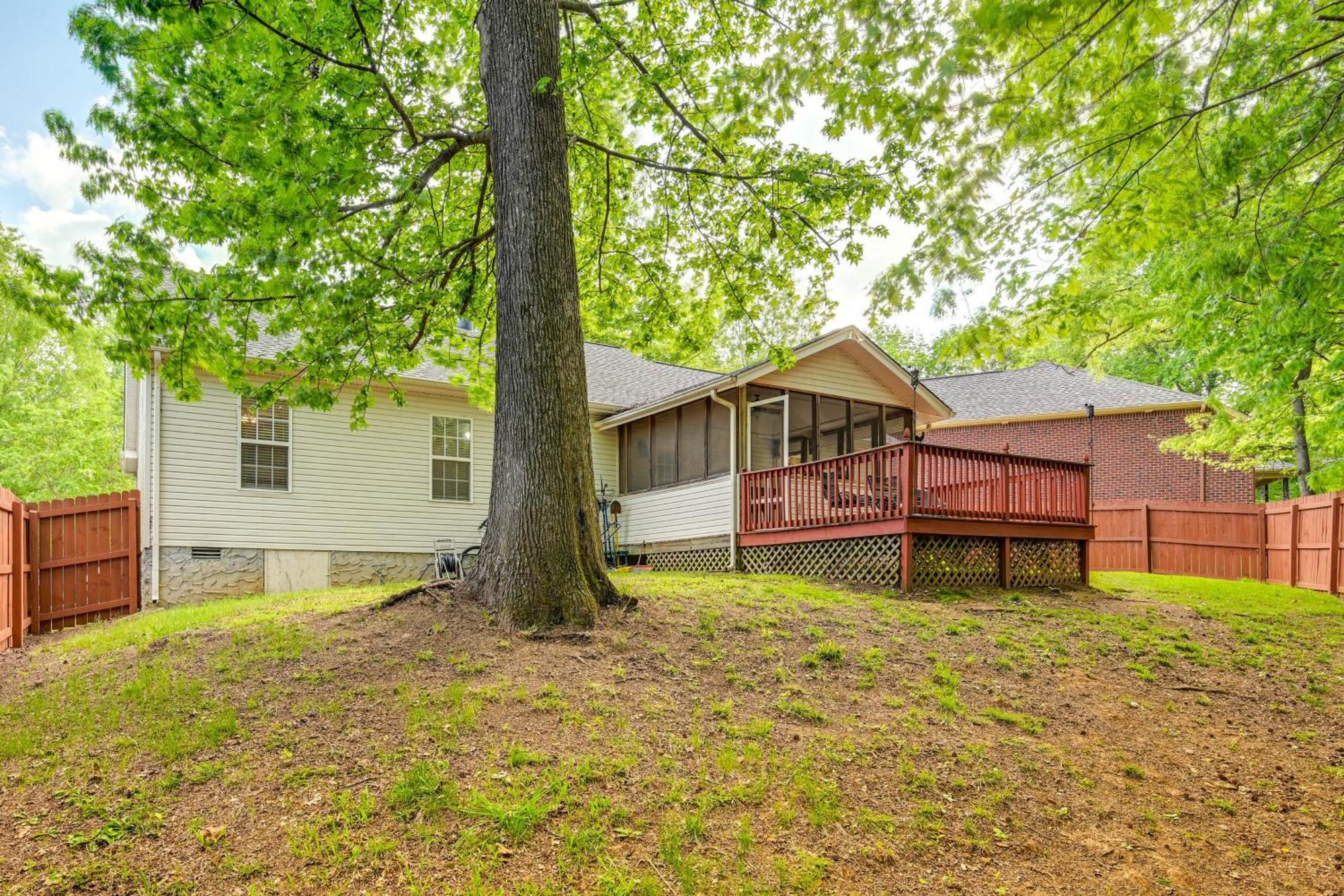 Cozy Hermitage With Deck 11 Mi To Nashville! Holiday home Nashville