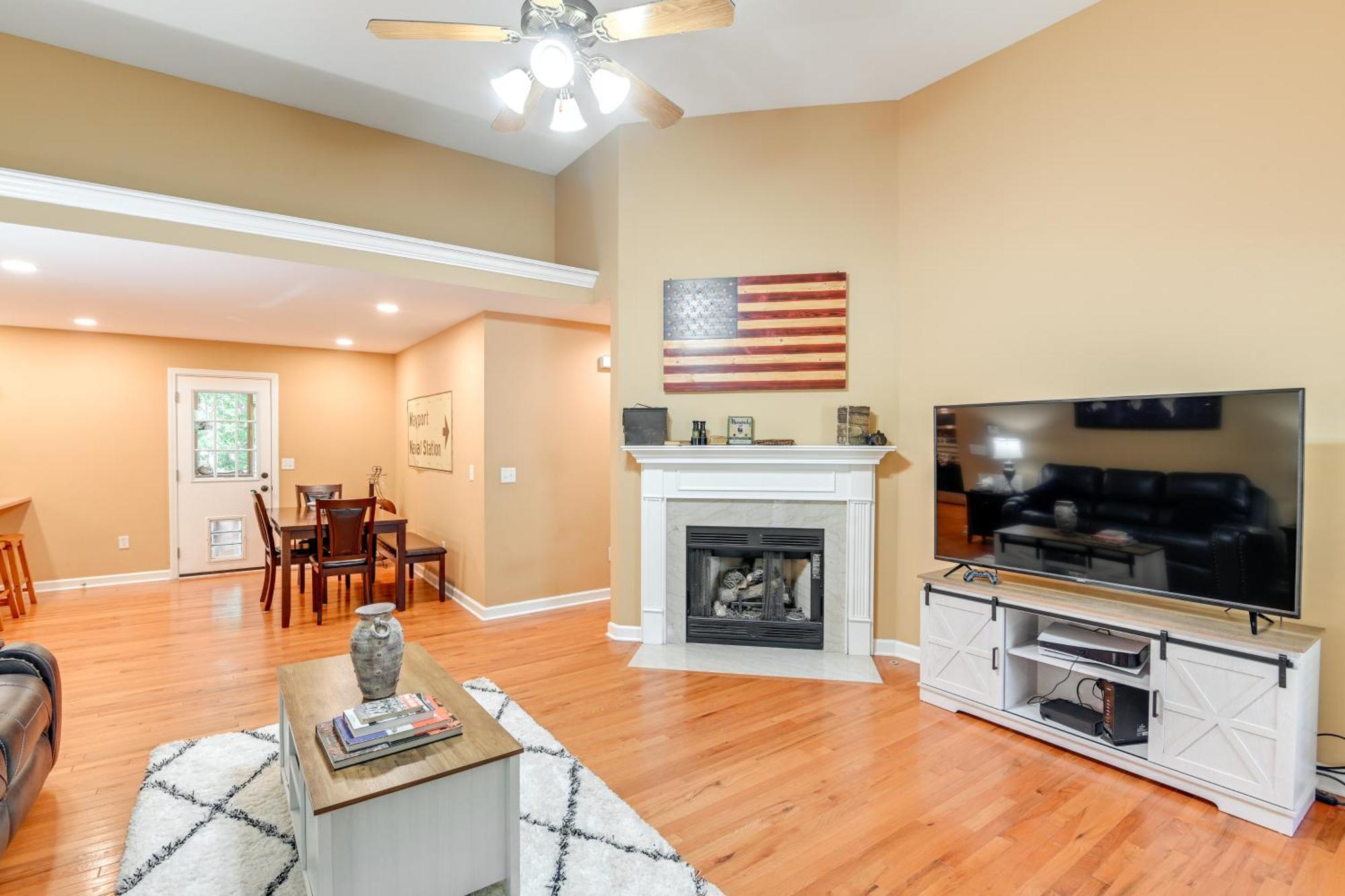 Cozy Hermitage With Deck 11 Mi To Nashville! Holiday home Nashville