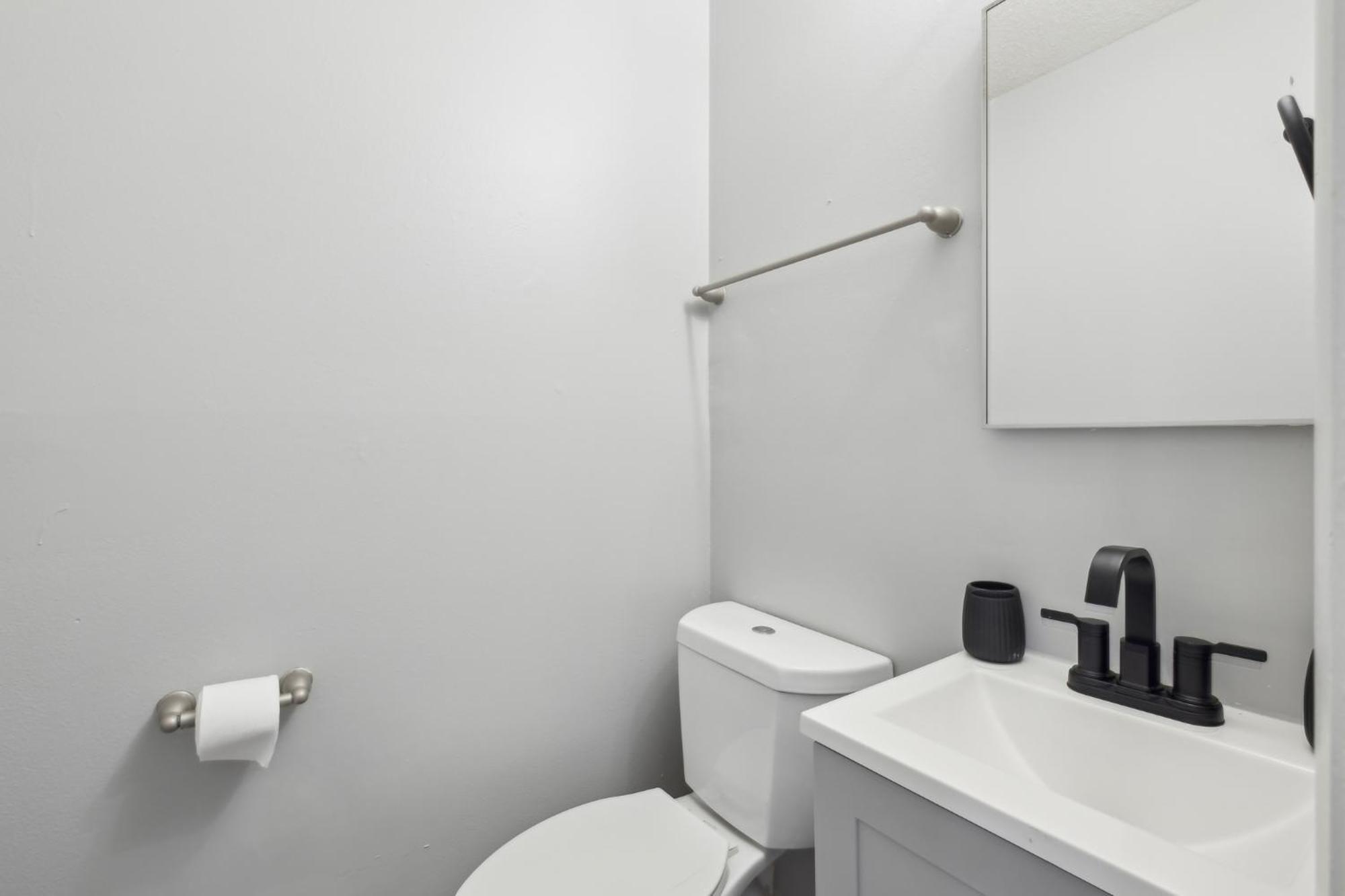Brentwood U8 I Cozy & Comfy I 2bd I Free Parking Nashville