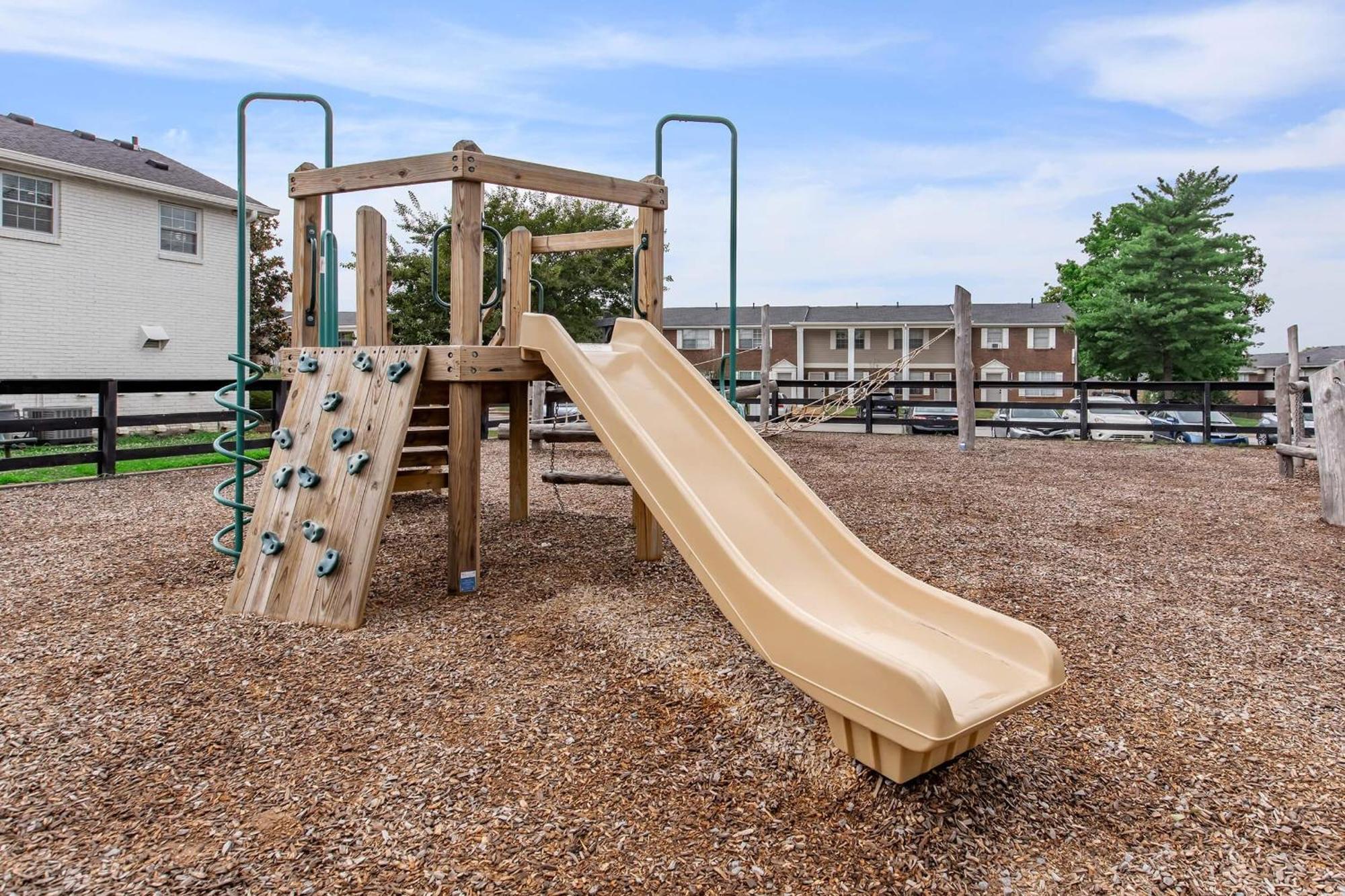 Brentwood U9 I Cozy & Comfy I 2bd I Free Parking Apartment Nashville