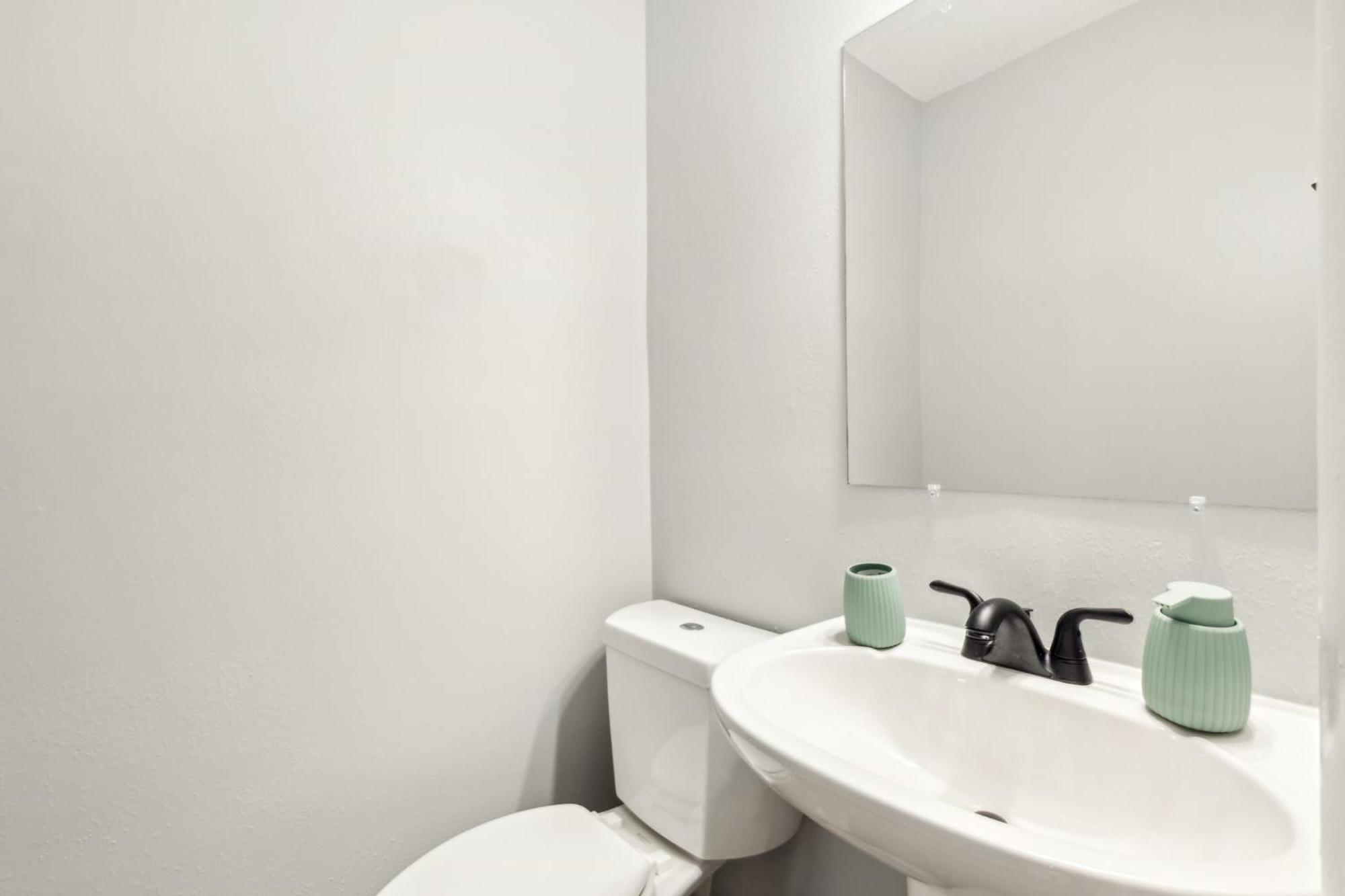 Brentwood U2 I Cozy & Comfy I 2bd I Free Parking Nashville