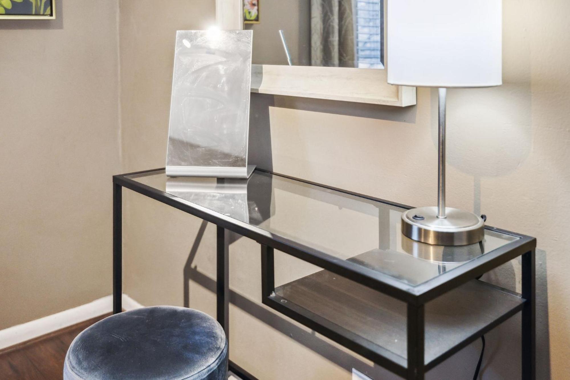 Belmont Kings 1 Mile To Downtown And Park Free Holiday home *