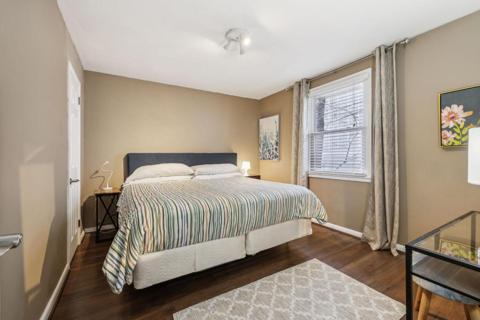 Holiday home Belmont Kings 1 Mile To Downtown And Park Free *