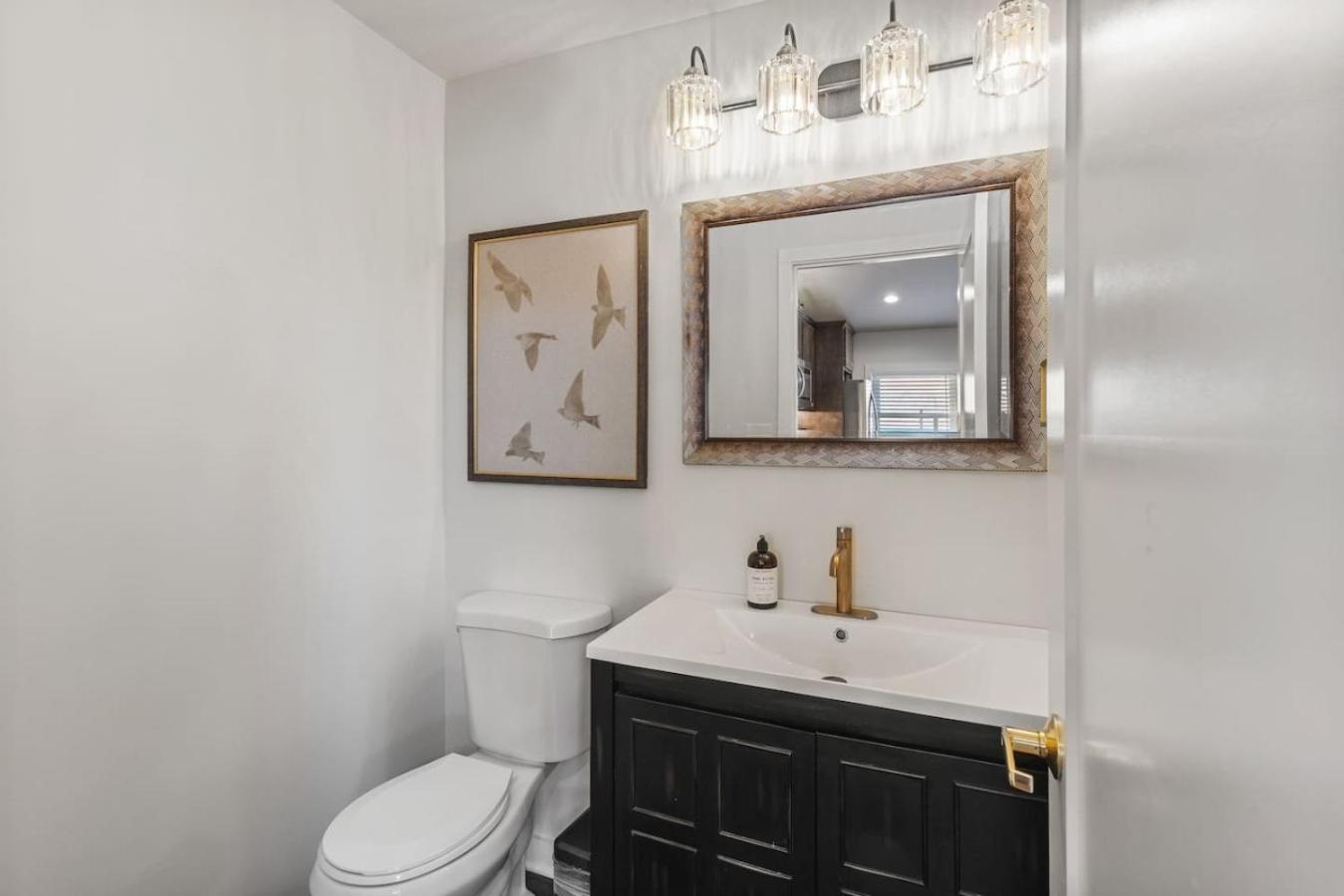 Rustic Western - Walk To Bars, Coffee And Restaurants * Nashville