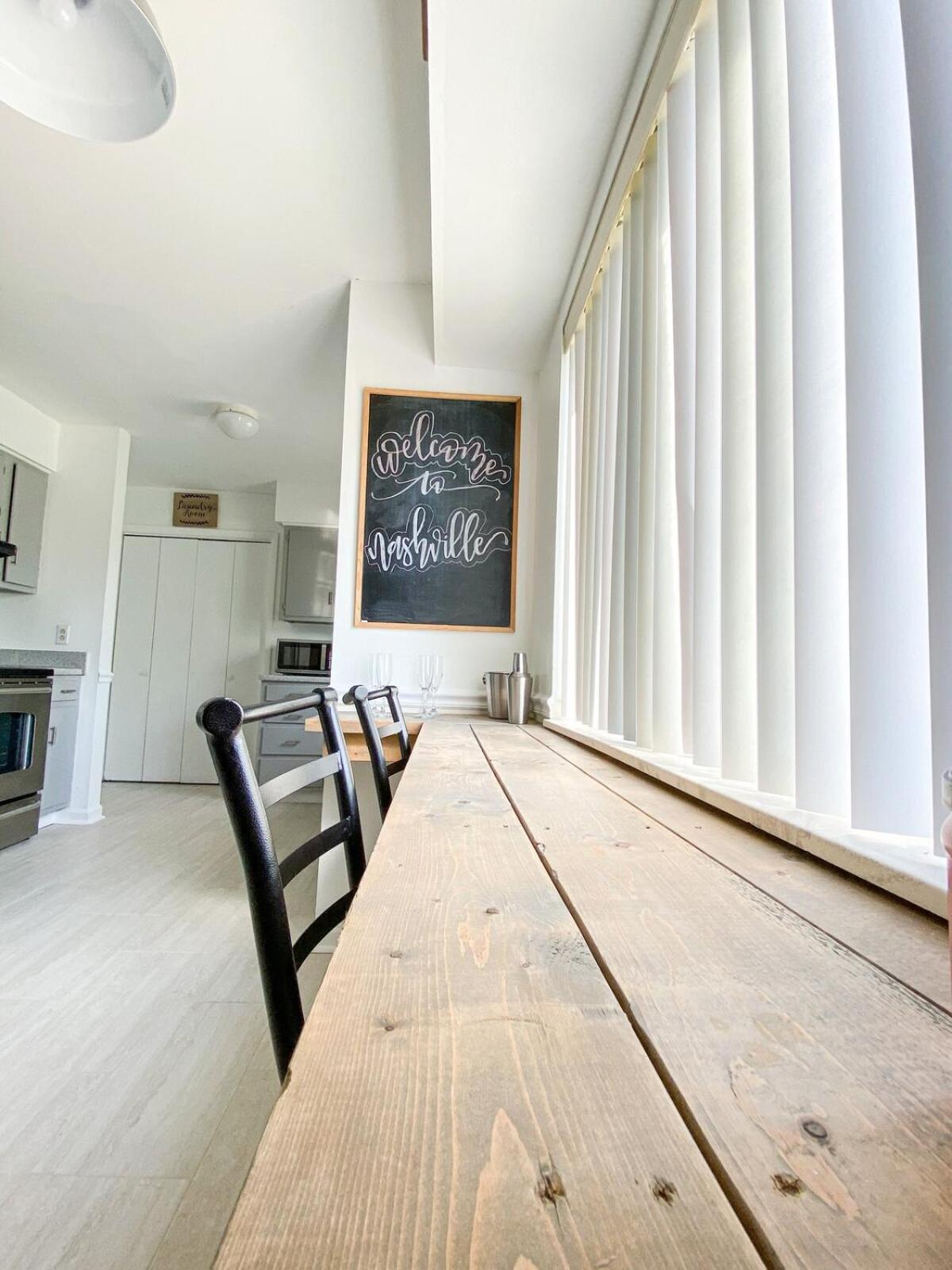 Holiday home 8 Beds! Spacious Abode Ideal For Larger Groups!