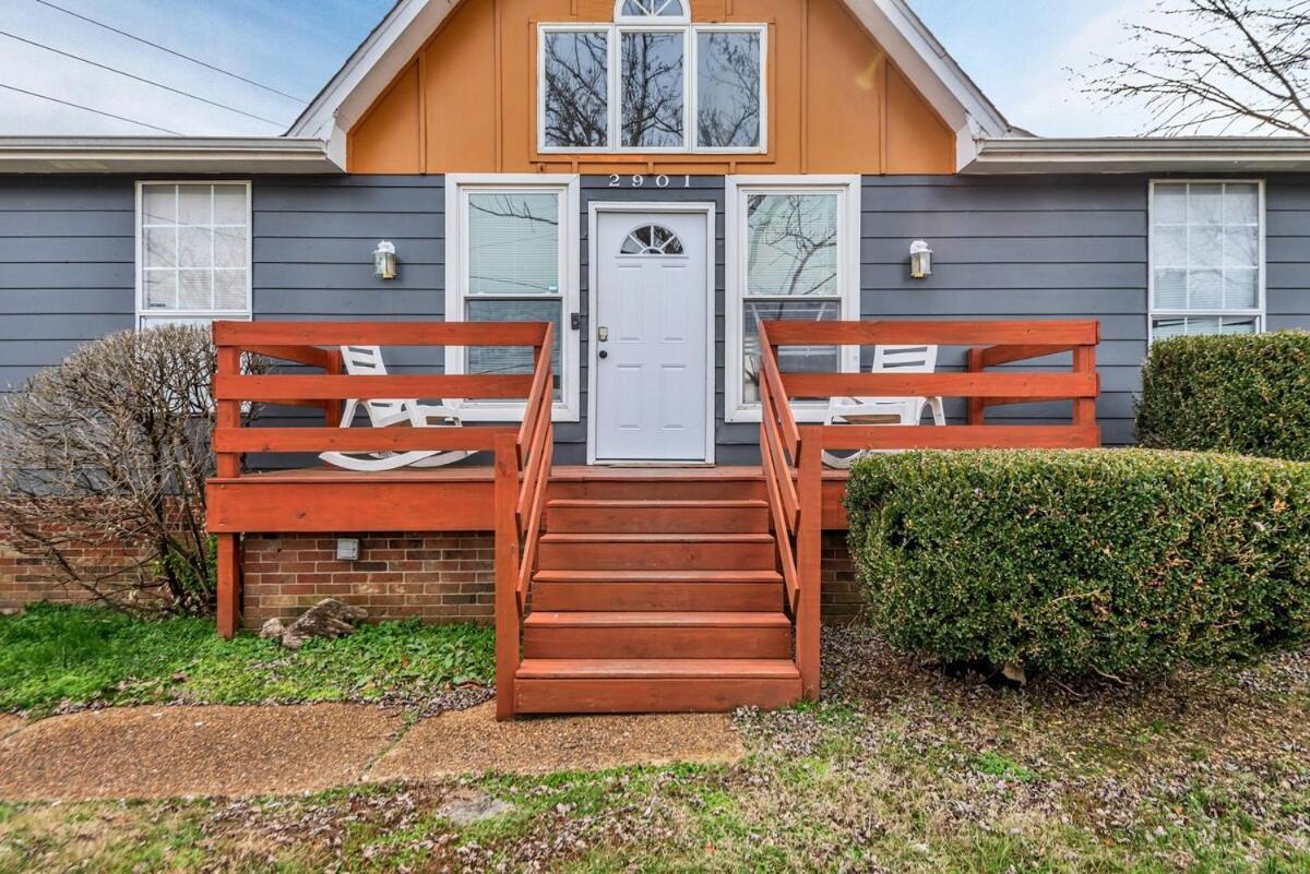 8 Beds! Spacious Abode Ideal For Larger Groups!