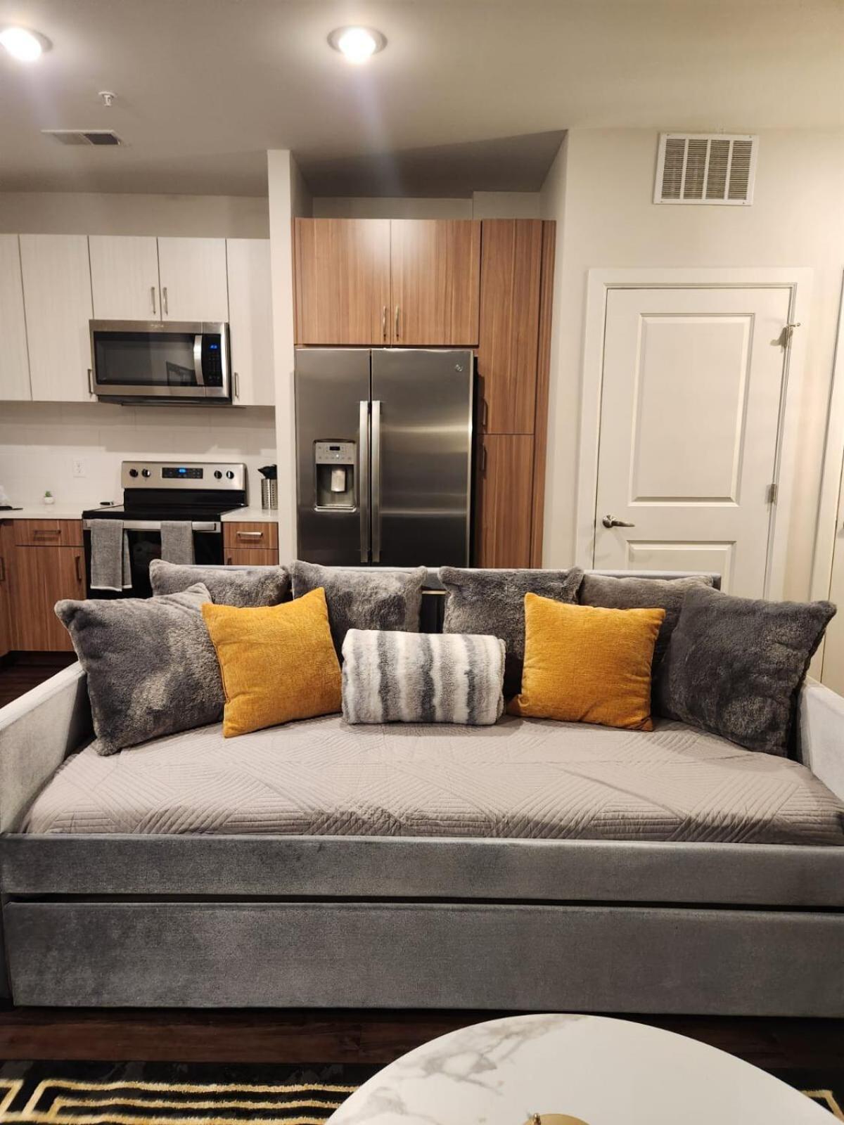 The Gulch Music Row Broadway Parking Apartment