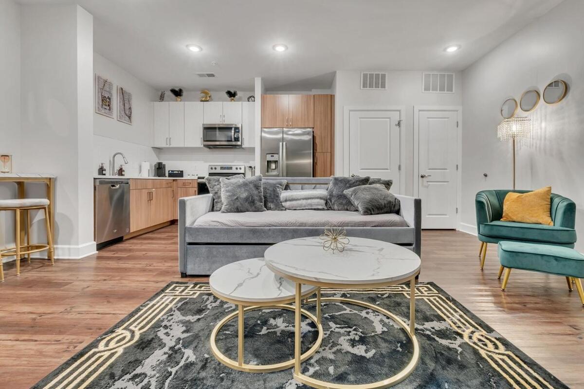 The Gulch Music Row Broadway Parking Apartment