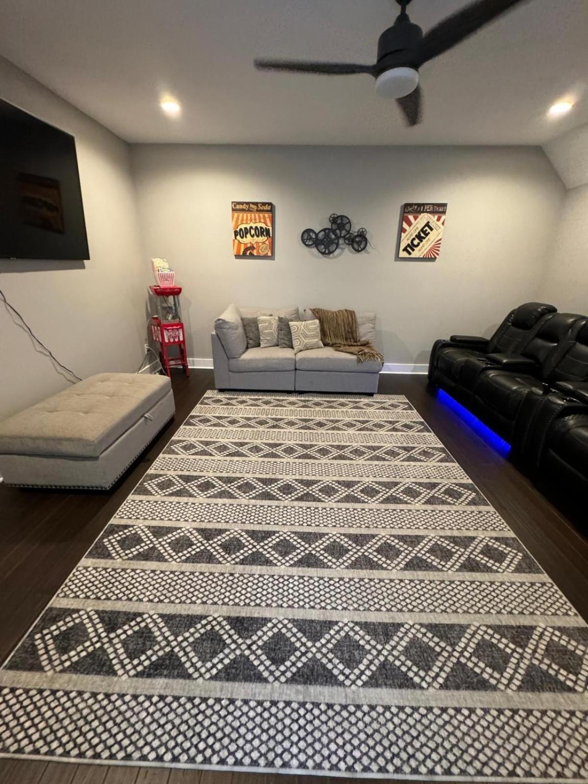 Lakeshore Luxury Near River With Hot Tub And Rooftop Deck * Nashville