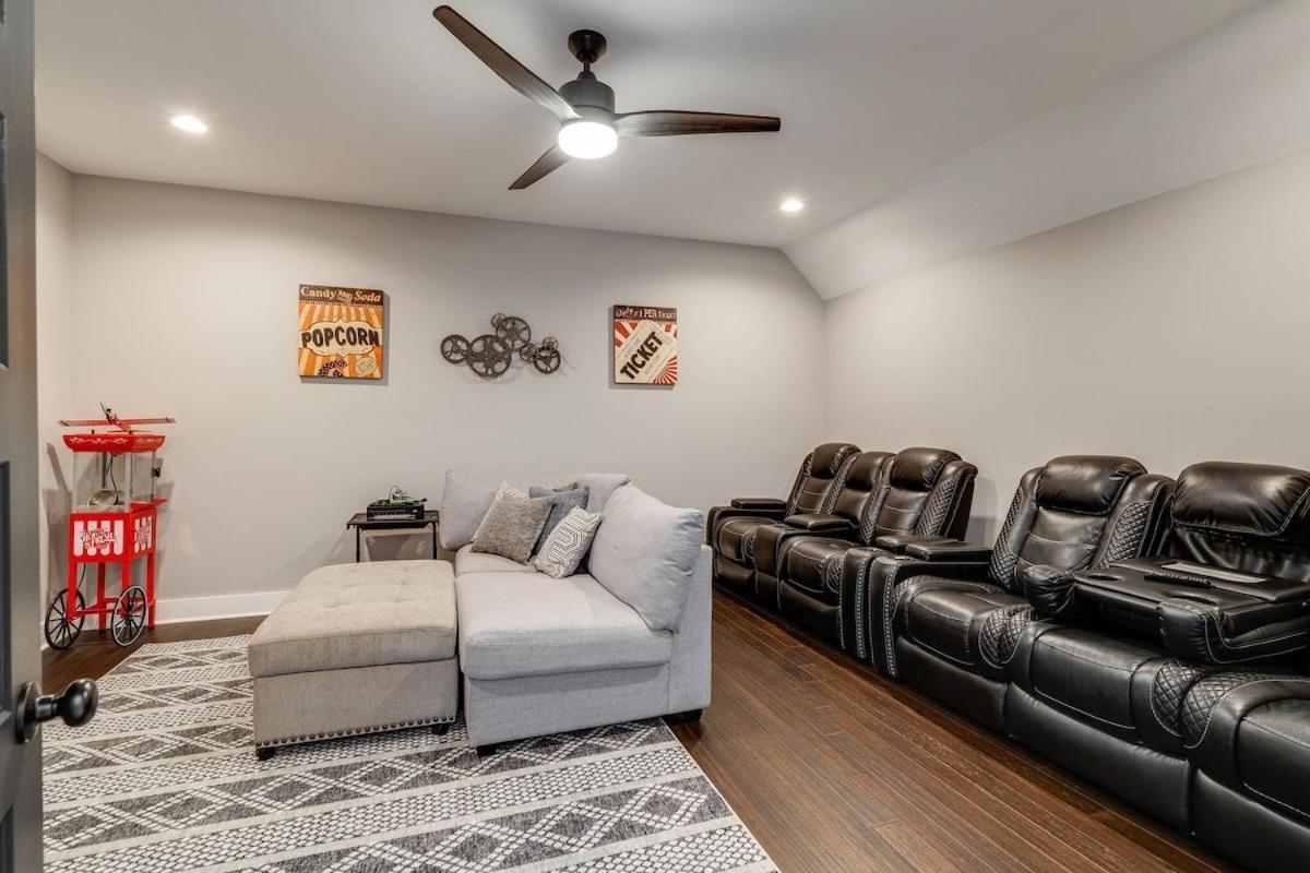 Lakeshore Luxury Near River With Hot Tub And Rooftop Deck Nashville