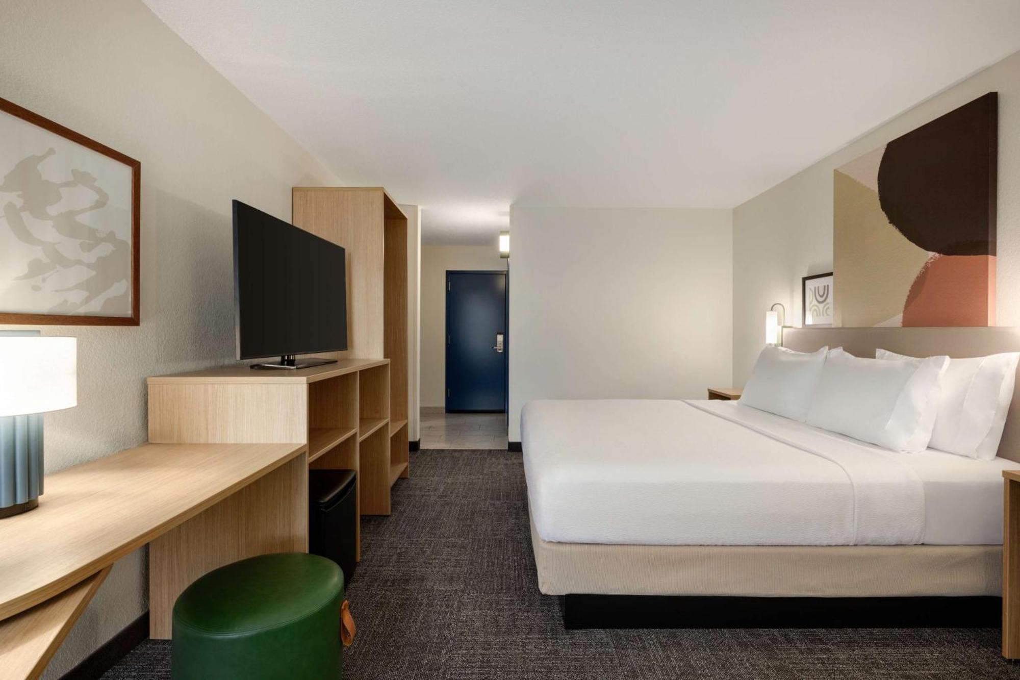 Spark By Hilton At Opryland 3* Nashville