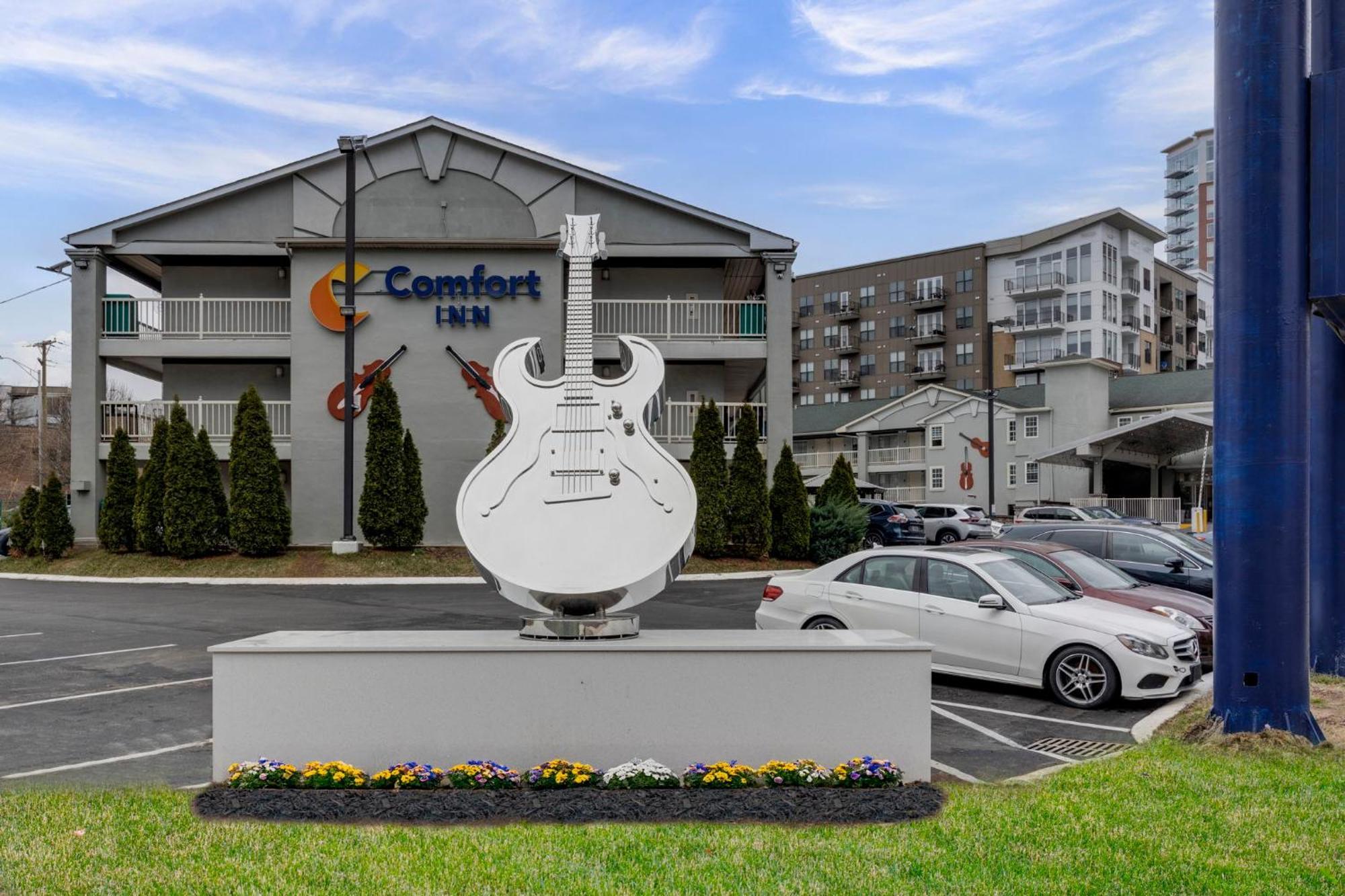 Comfort Downtown - Music City Center Inn 3*