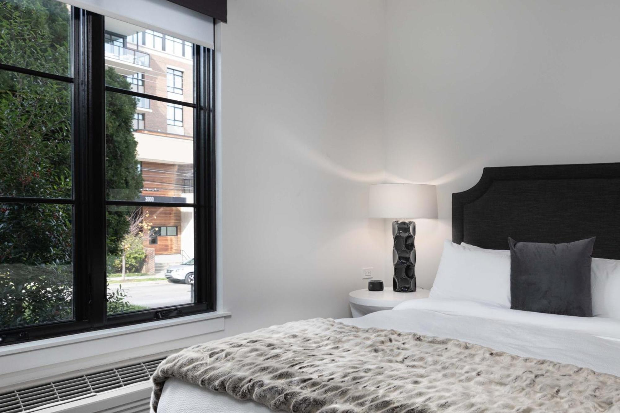 121 Floor 1 Buyout By Avantstay Entire First Floor Buyout Of 121 Sleeps 16 *