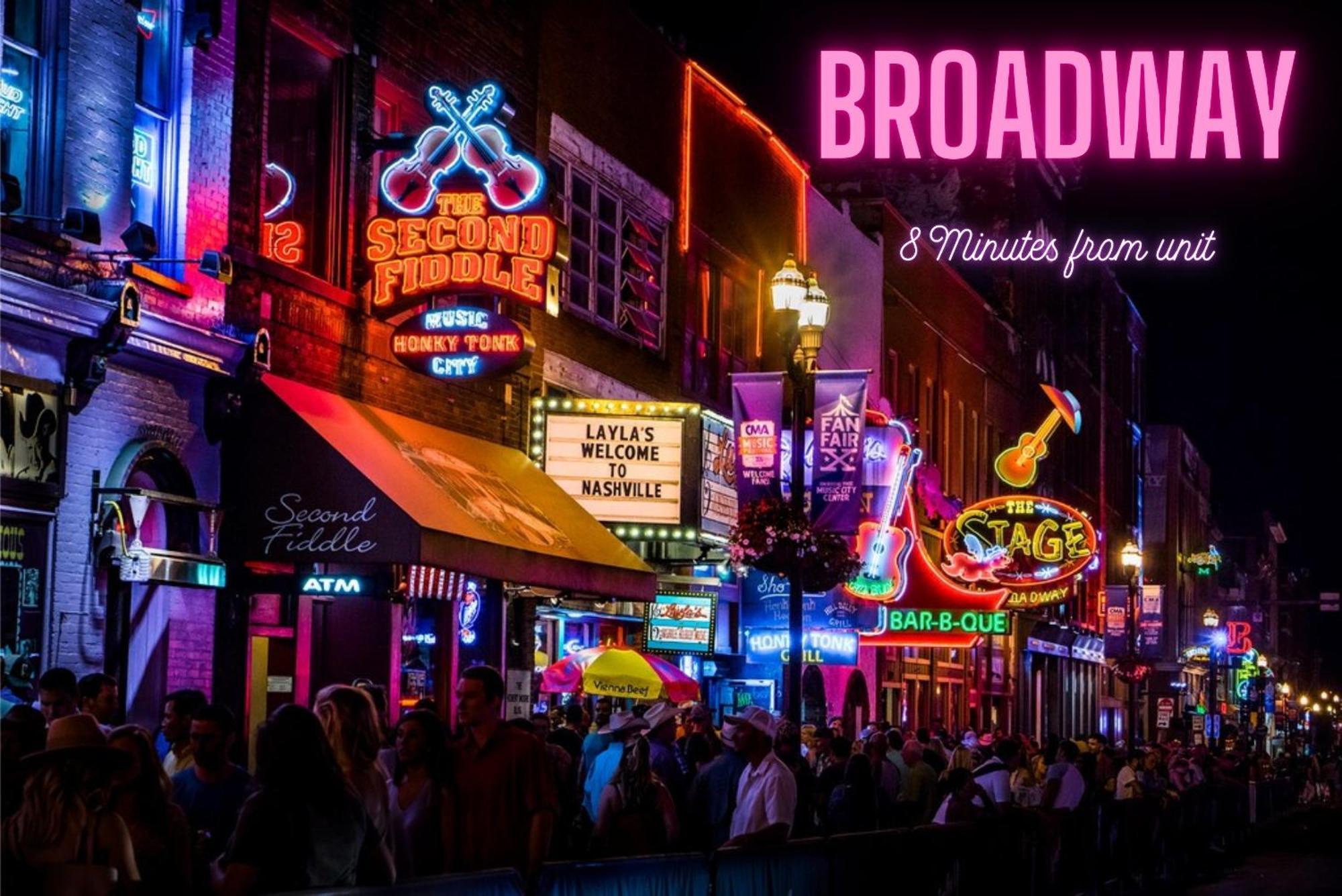 Apartment In Midtown