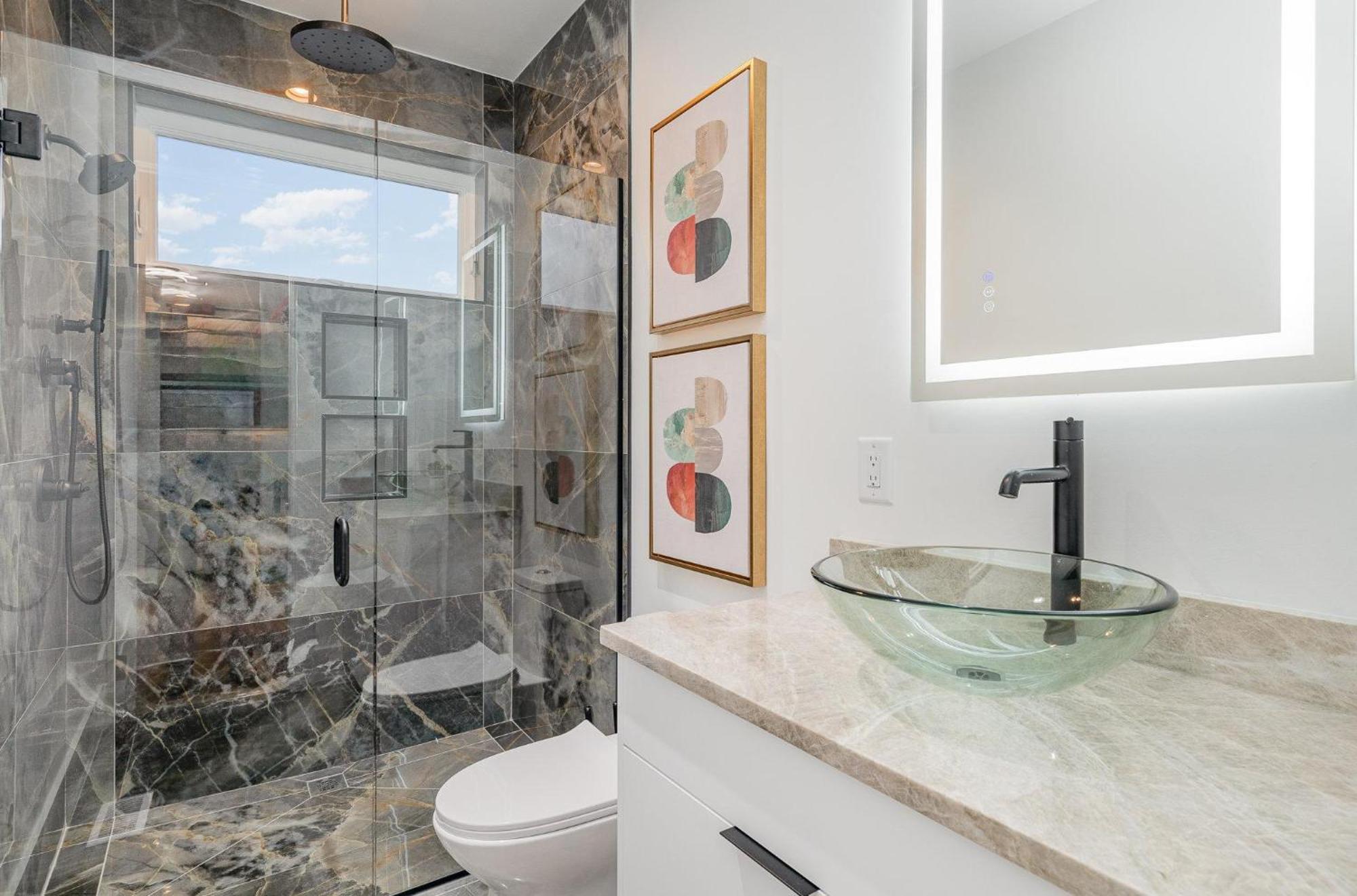 Luxe-high Note-rooftop Hot Tub-3 Mins To Broadway Nashville
