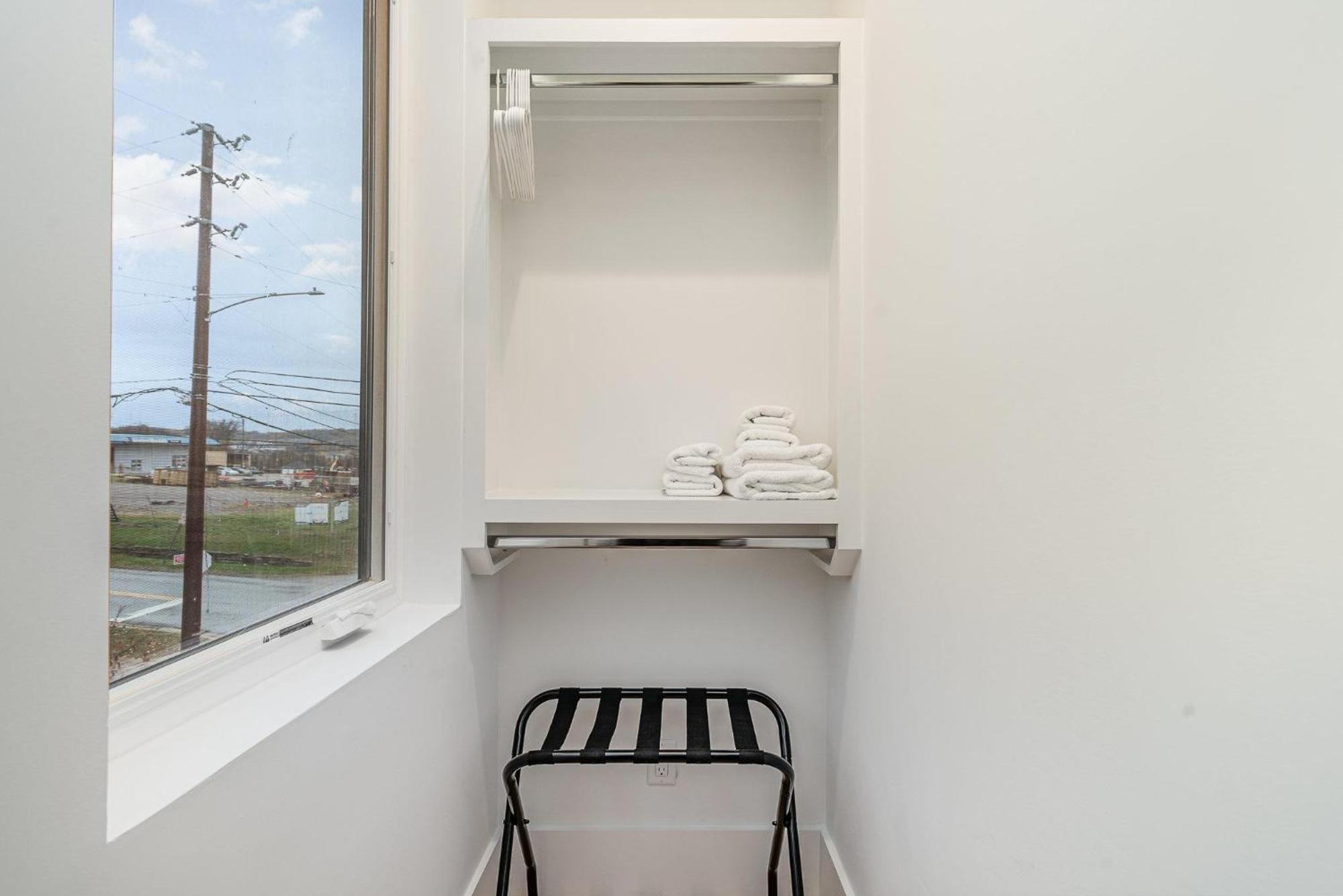 Luxe-high Note-rooftop Hot Tub-3 Mins To Broadway *