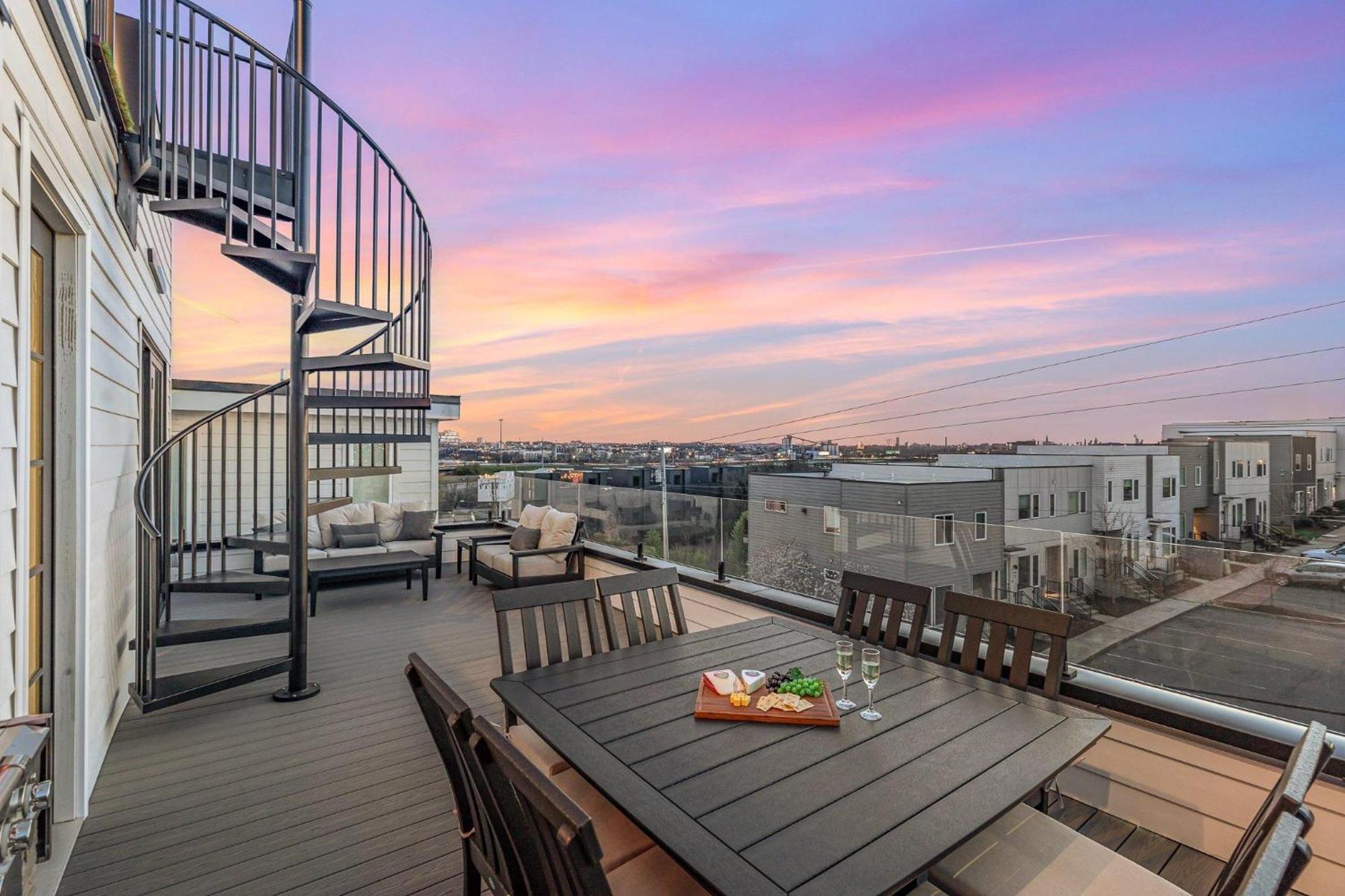 Luxe-high Note-rooftop Hot Tub-3 Mins To Broadway