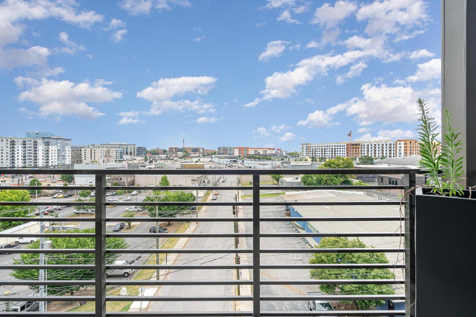 Hyve - Tempo - 2 Units - Walk To Broadway Holiday home Nashville
