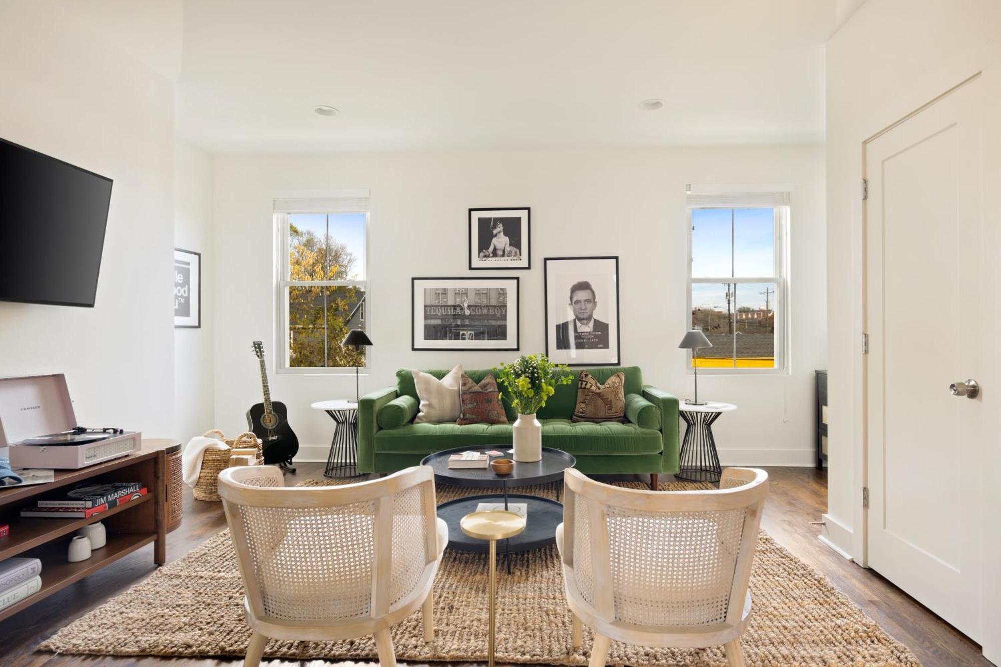 Hart Buyout 4 By Avantstay Two Town House Buyout W Modern Amenities In *