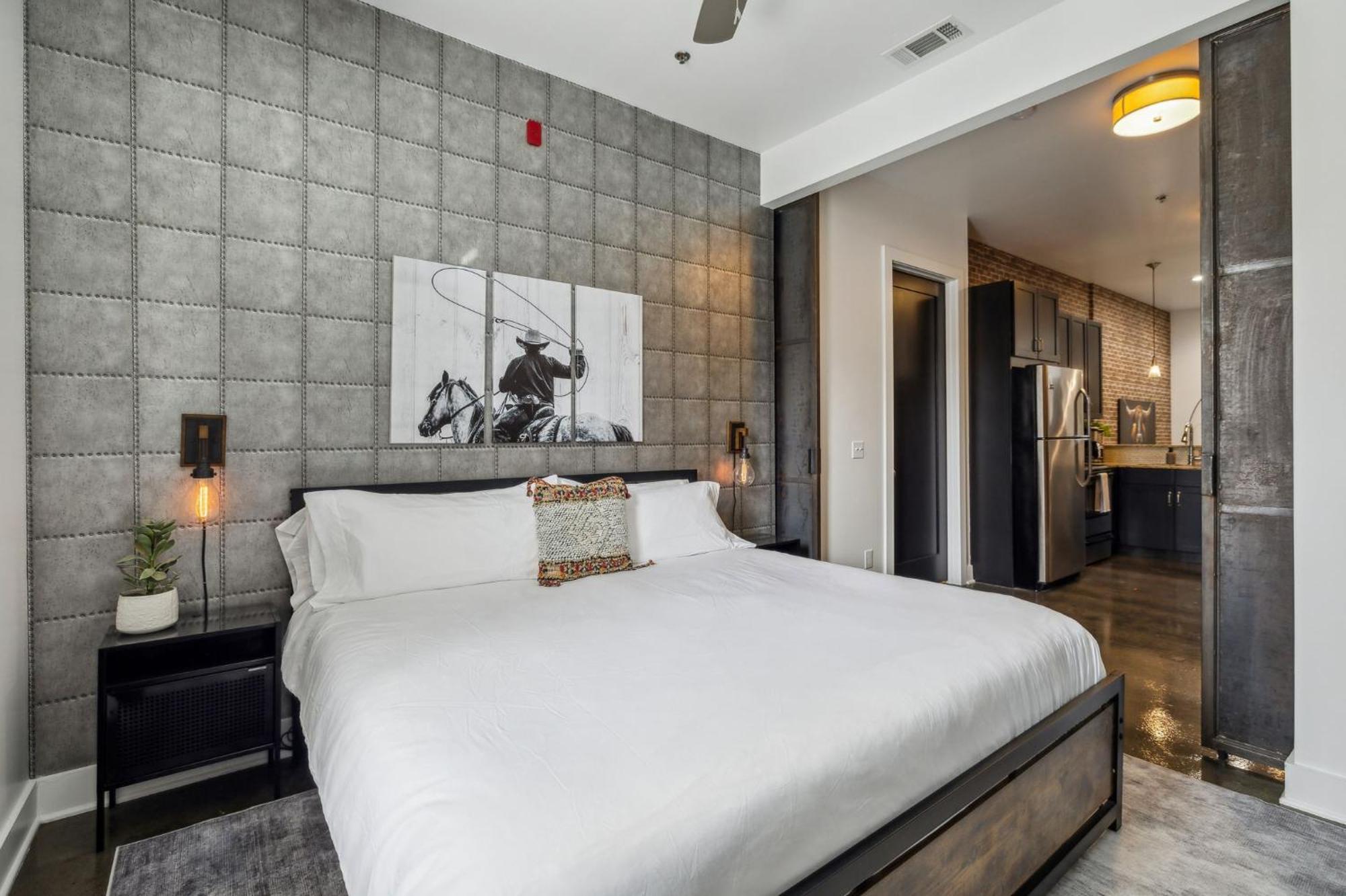 Western World Near Vandy On West End Holiday home