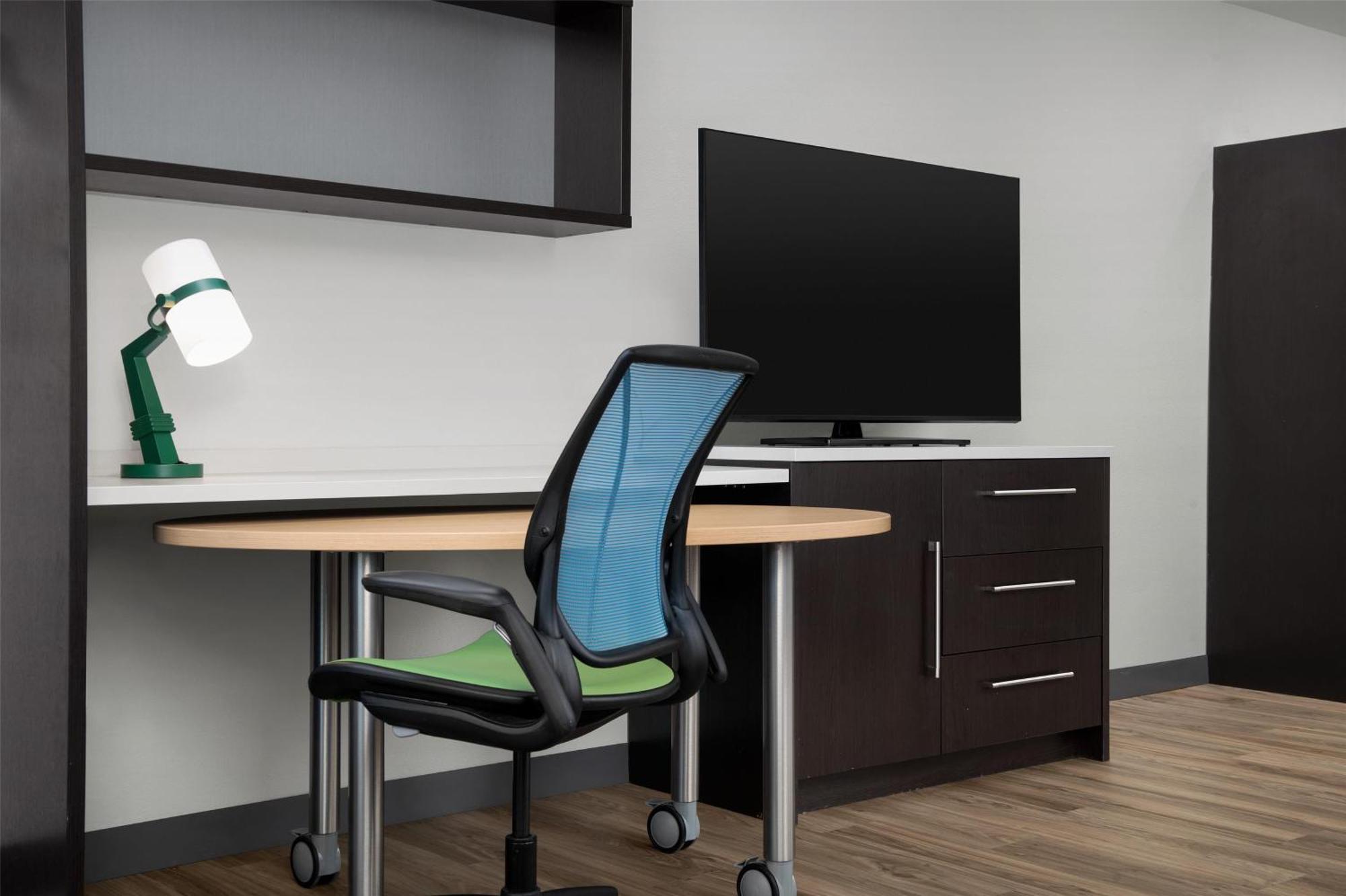 Home2 Airport Nashville