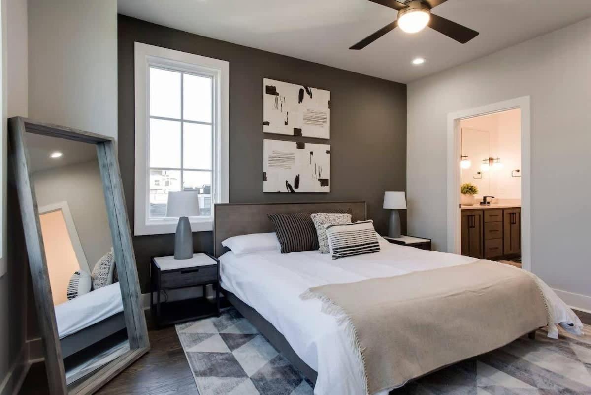 Holiday home West End Escape - New Build With Rooftop Views Nashville