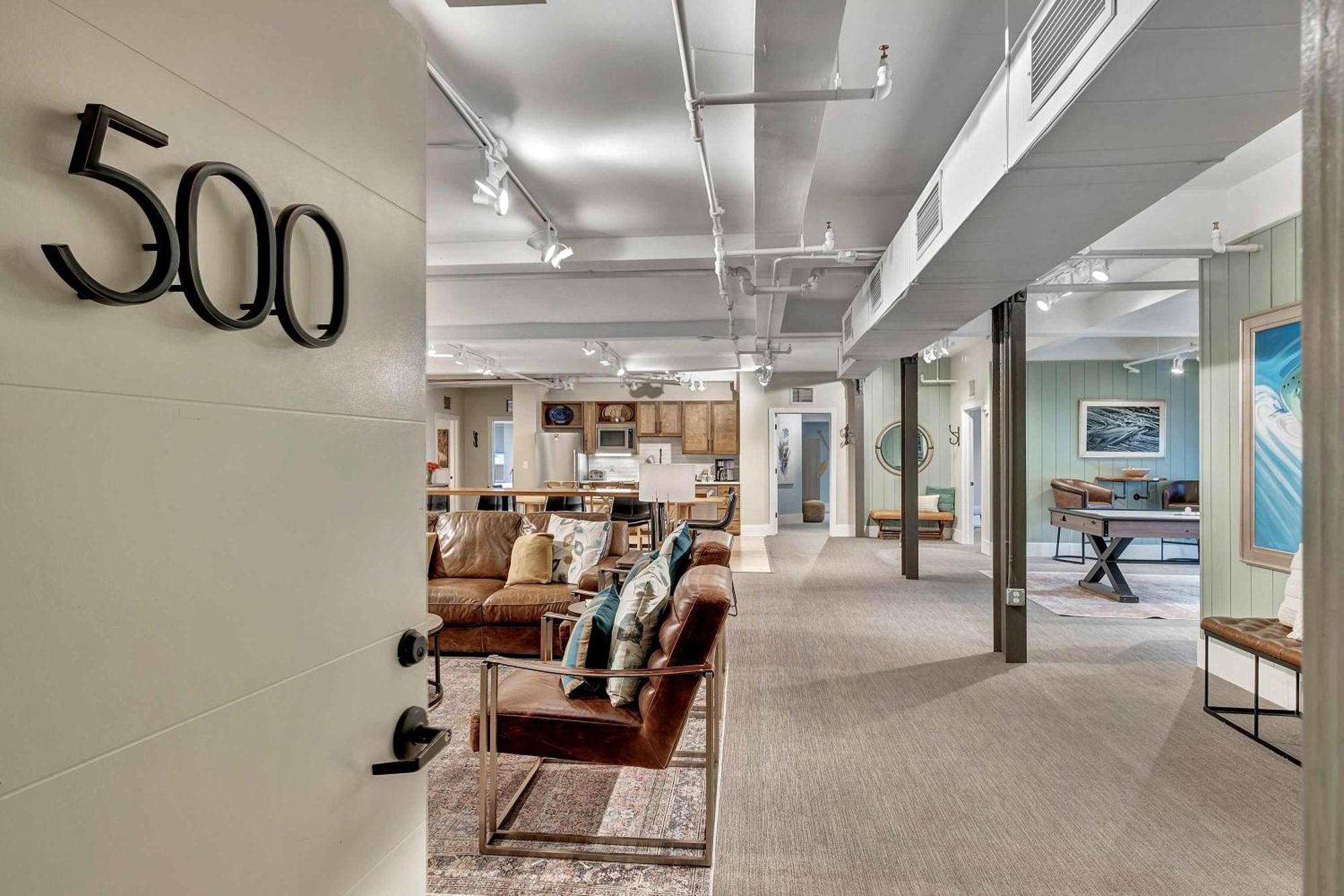 Rustic 6br By Maddox Apartment *