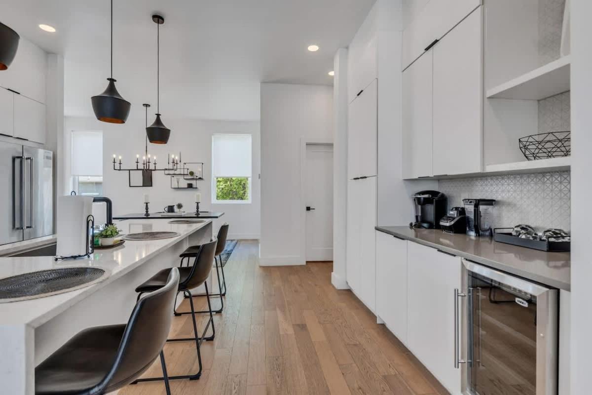 Charming Gulch Retreat - Skyline Perfection