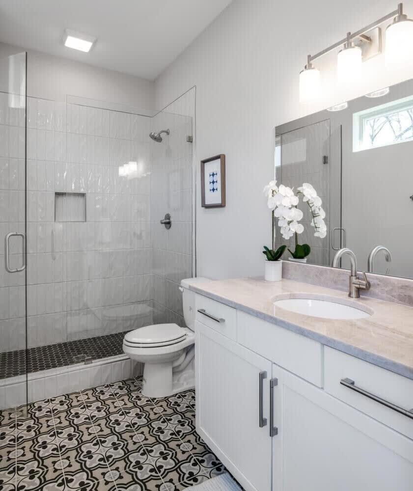 Side By Side Nash Homes - Relaxing Rooftop Patios Holiday home *