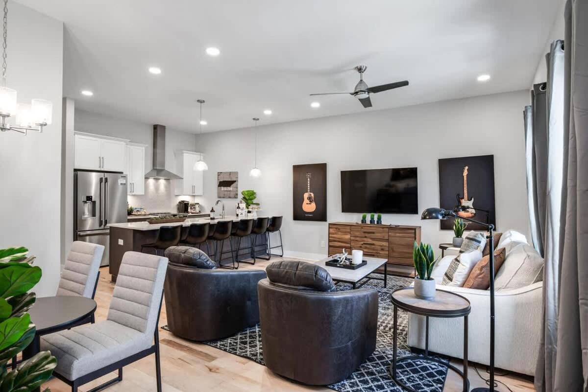 Holiday home Side By Side Nash Homes - Relaxing Rooftop Patios *