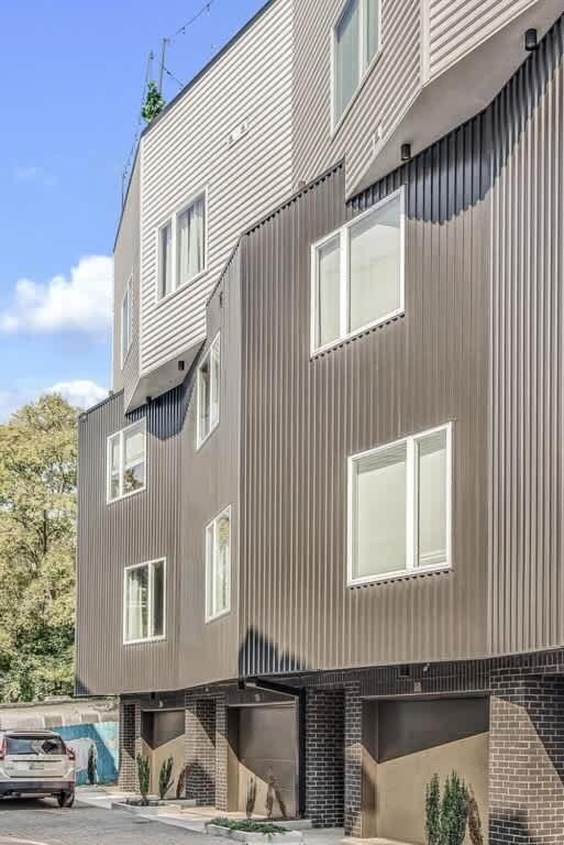 Holiday home Cowgirl's Hideaway-rooftop Patio- 2 Mi To Broadway