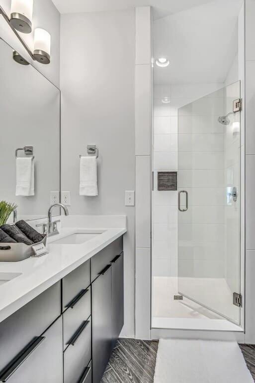 Cowgirl's Hideaway-rooftop Patio- 2 Mi To Broadway Holiday home *