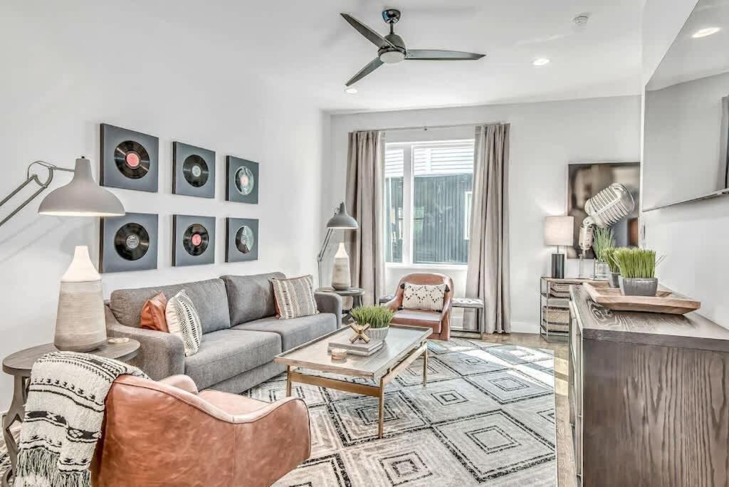 Cowgirl's Hideaway-rooftop Patio- 2 Mi To Broadway Nashville