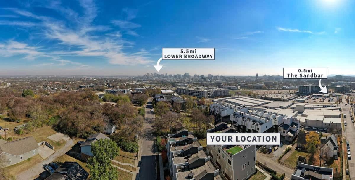 Cowgirl's Hideaway-rooftop Patio- 2 Mi To Broadway Holiday home Nashville