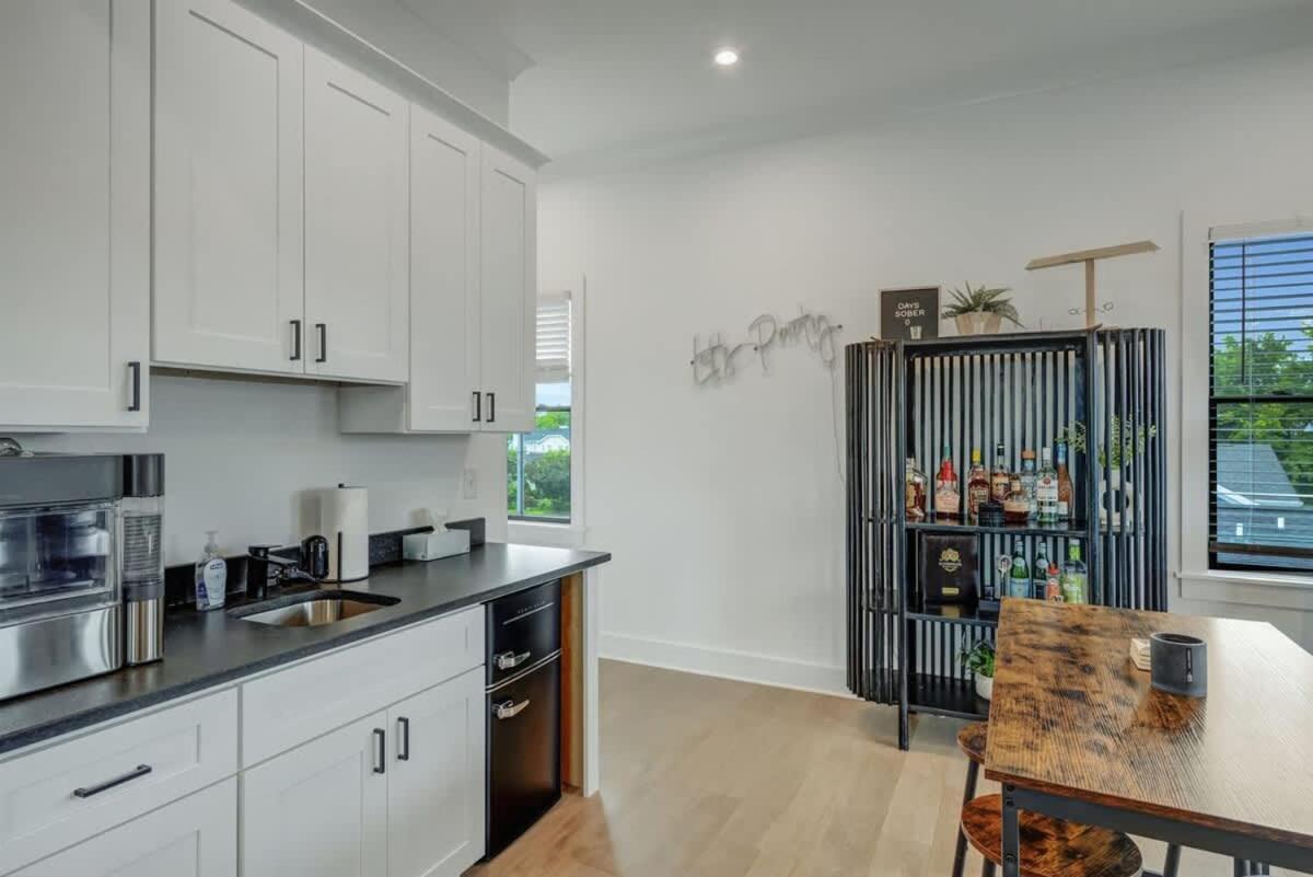 Sprawling Estate - Sleeps 16 Holiday home Nashville