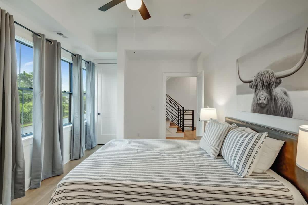 Sprawling Estate - Sleeps 16 Nashville