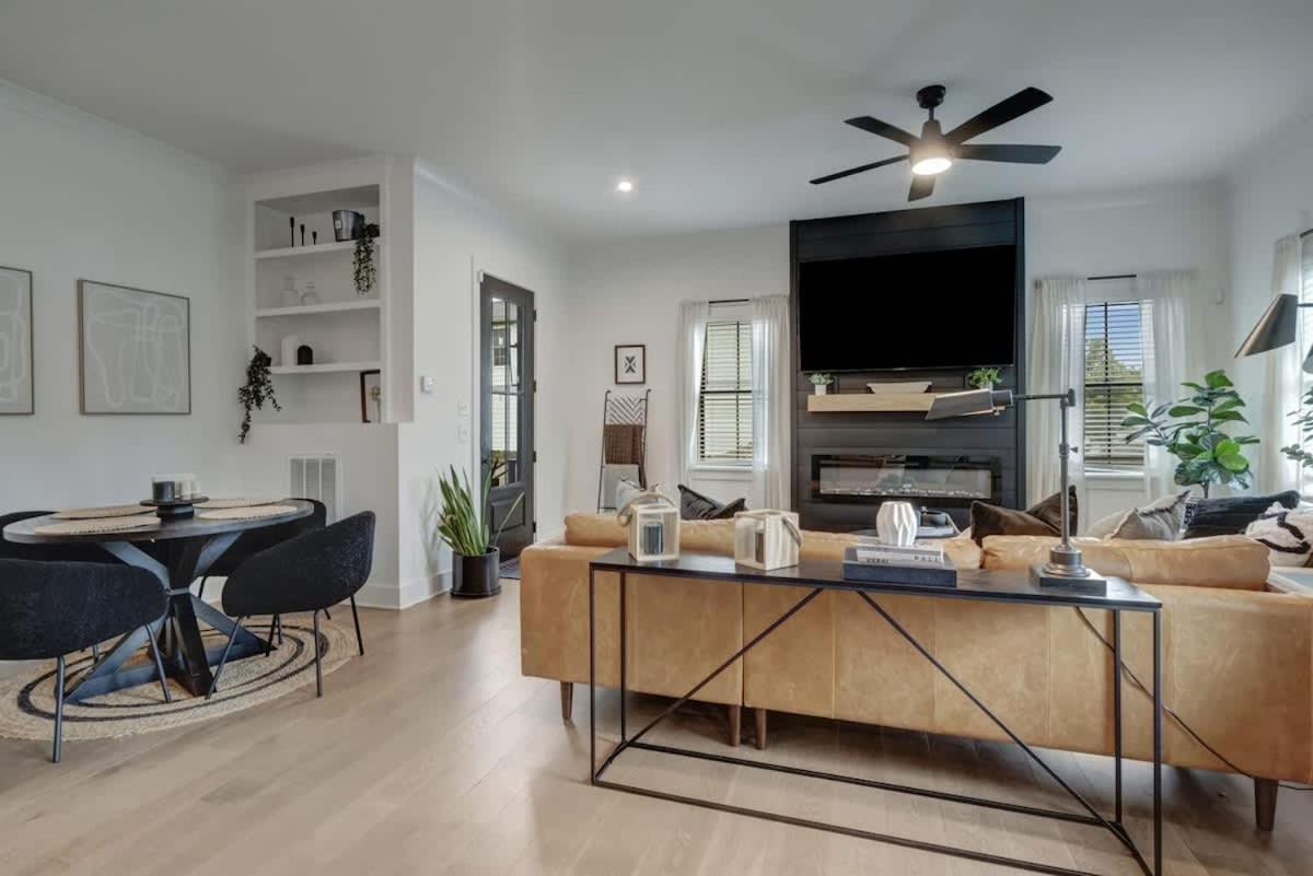 Sprawling Estate - Sleeps 16 * Nashville