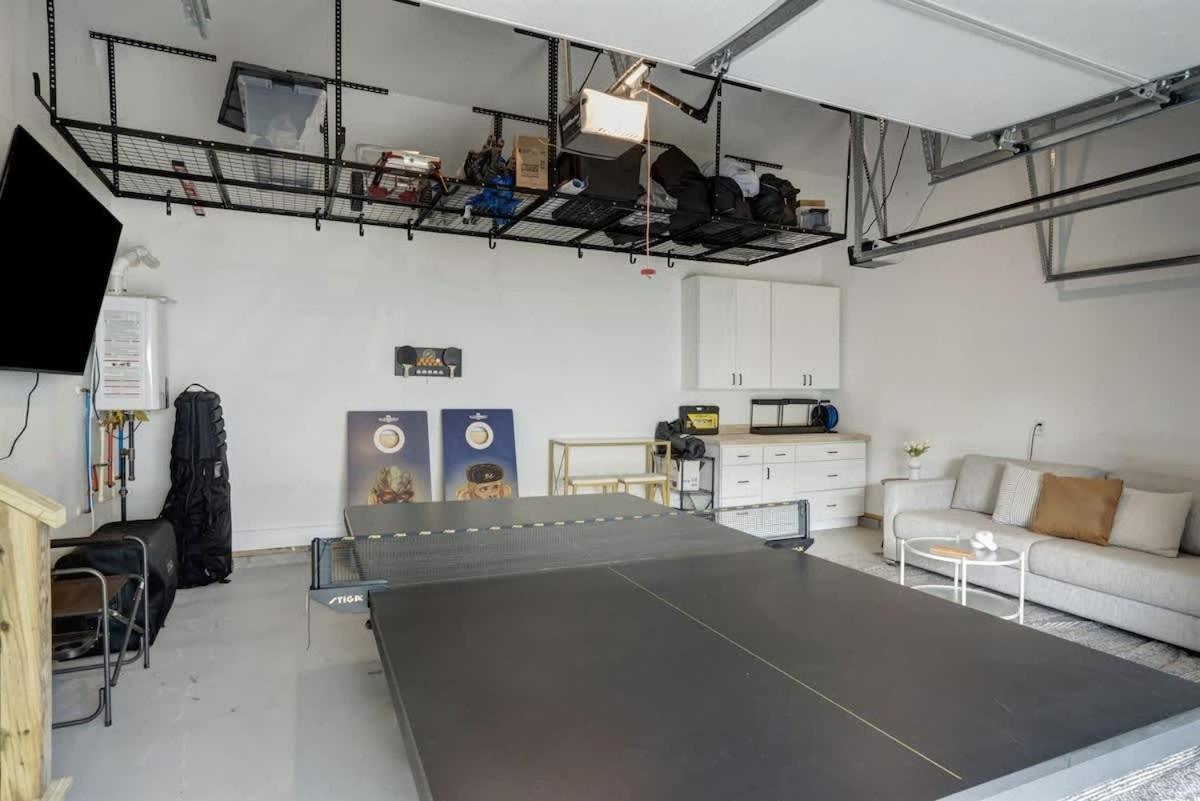 Holiday home Sprawling Estate - Sleeps 16