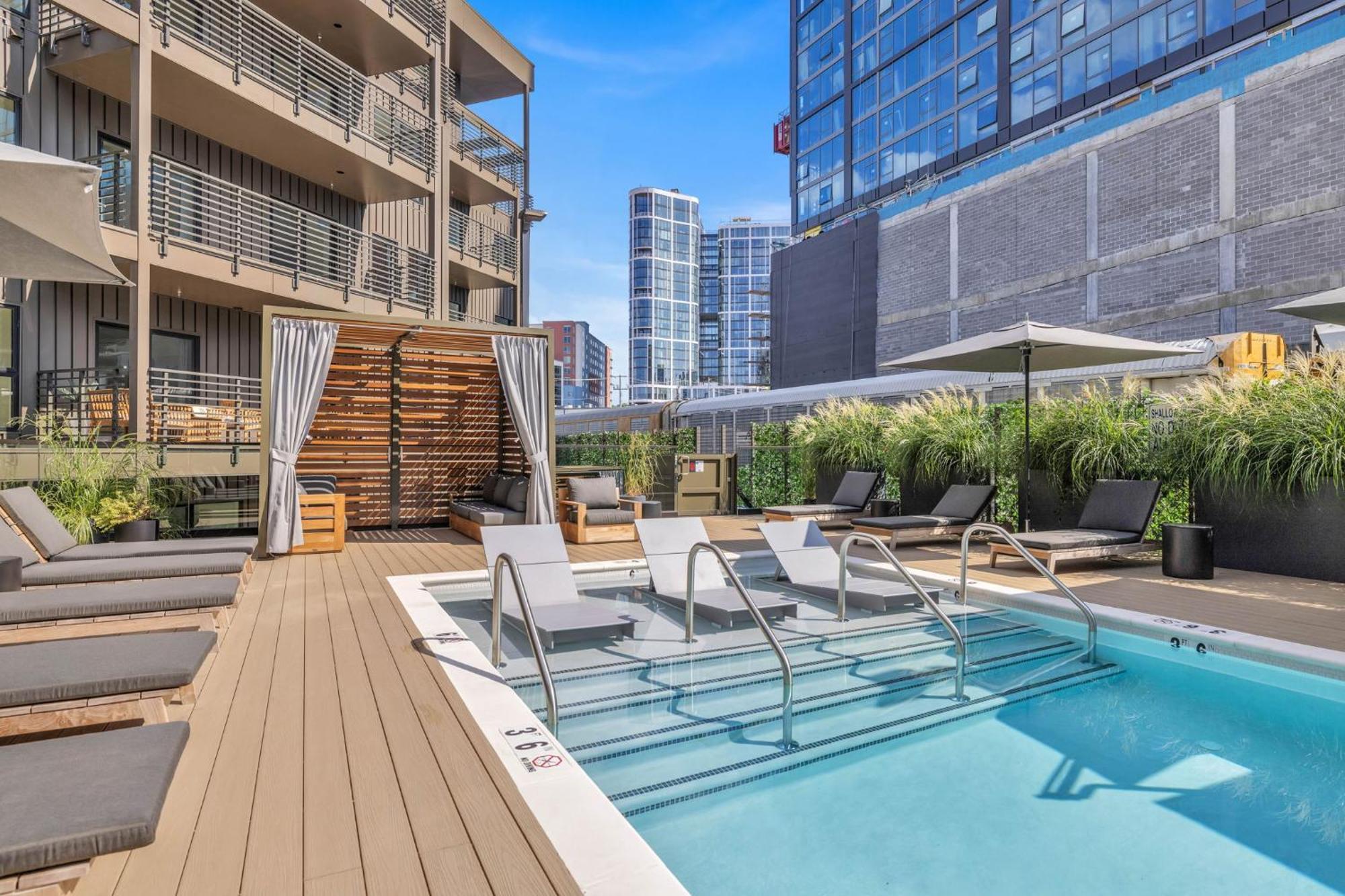 Walk To Broadway, Pool Access, Onsite Parking At Tequila Sunrise In Downtown