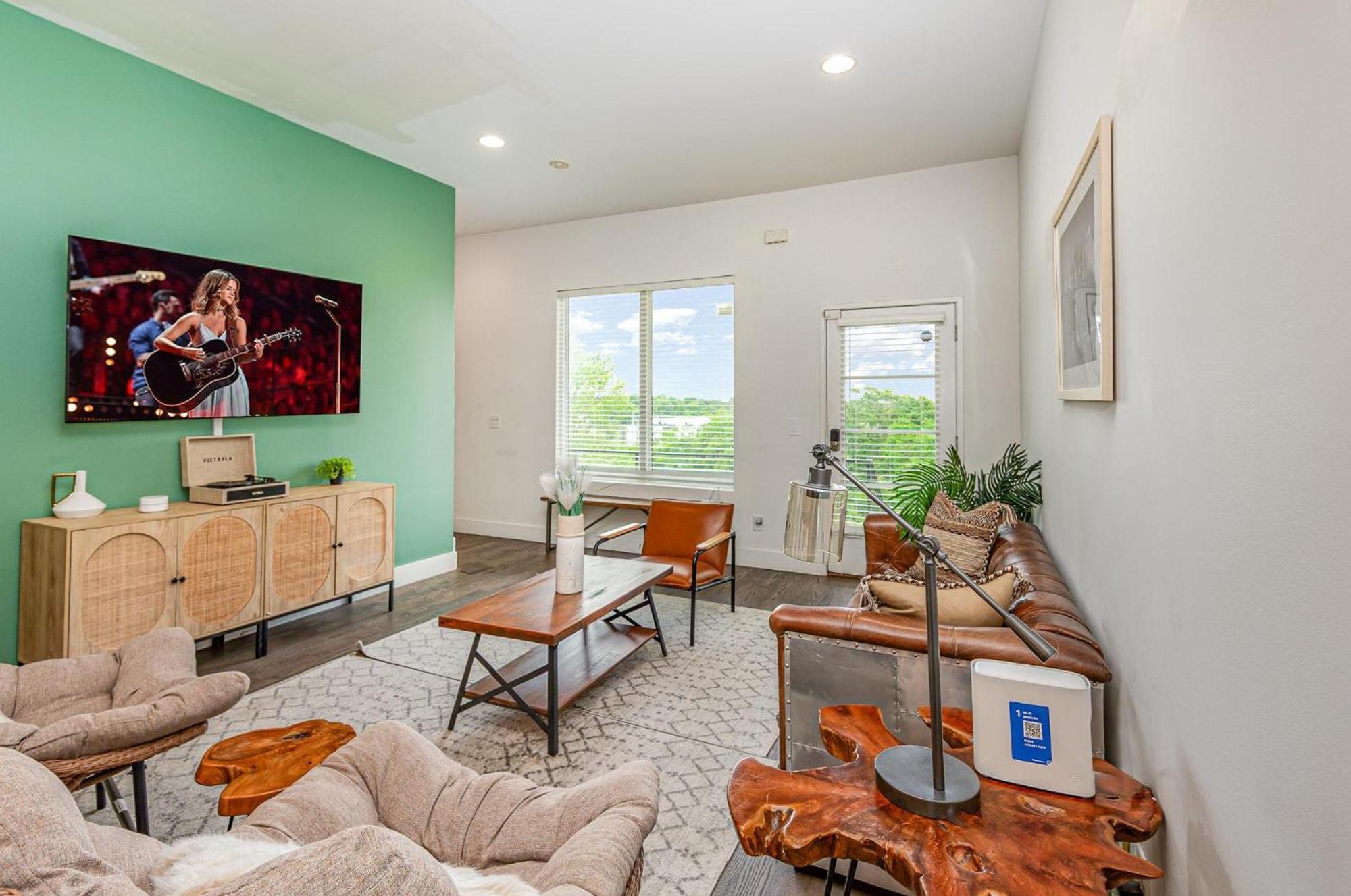 Holiday home Double Time - Ping-pong Table - Mins To Germantown Nashville