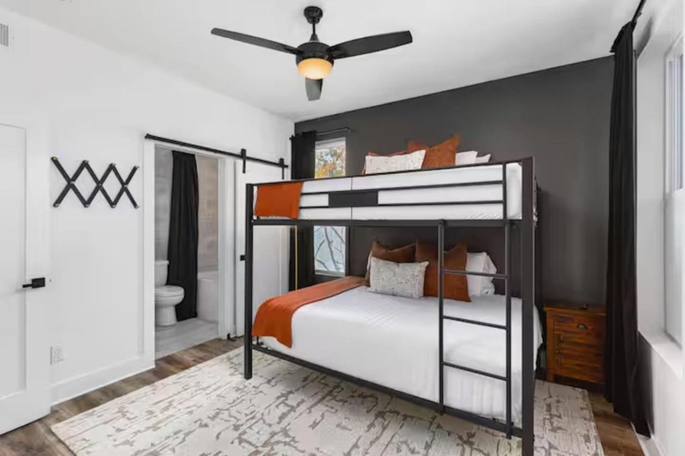 Walk Geodis Stadium Restaurants Rooftop Ev Garage