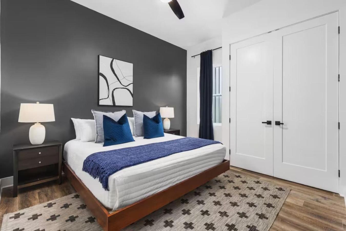 Walk Geodis Stadium Restaurants Rooftop Ev Garage