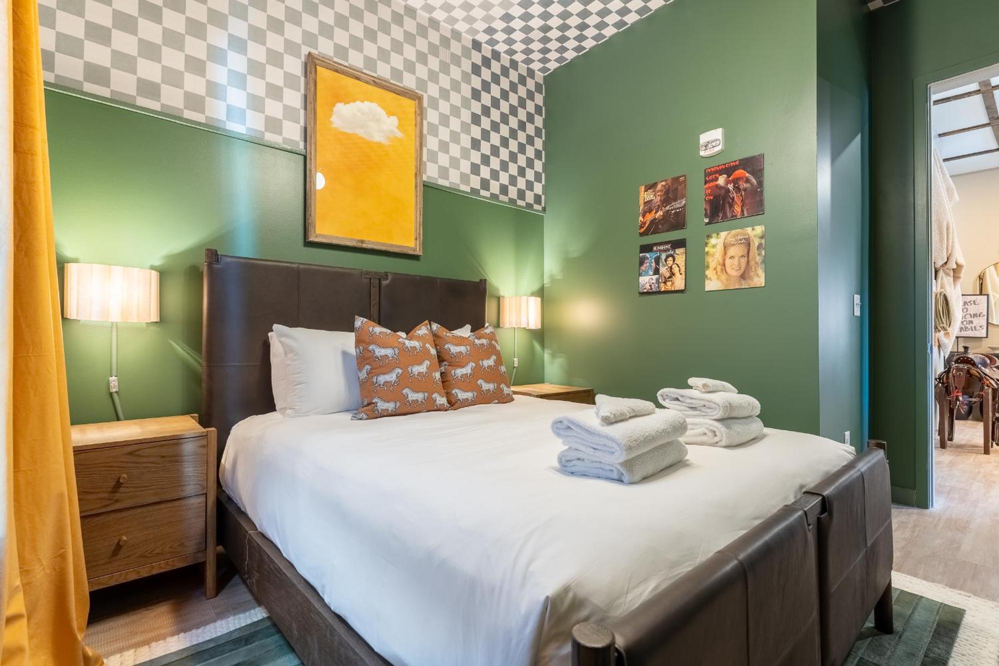 The Western Wing By Local * Nashville